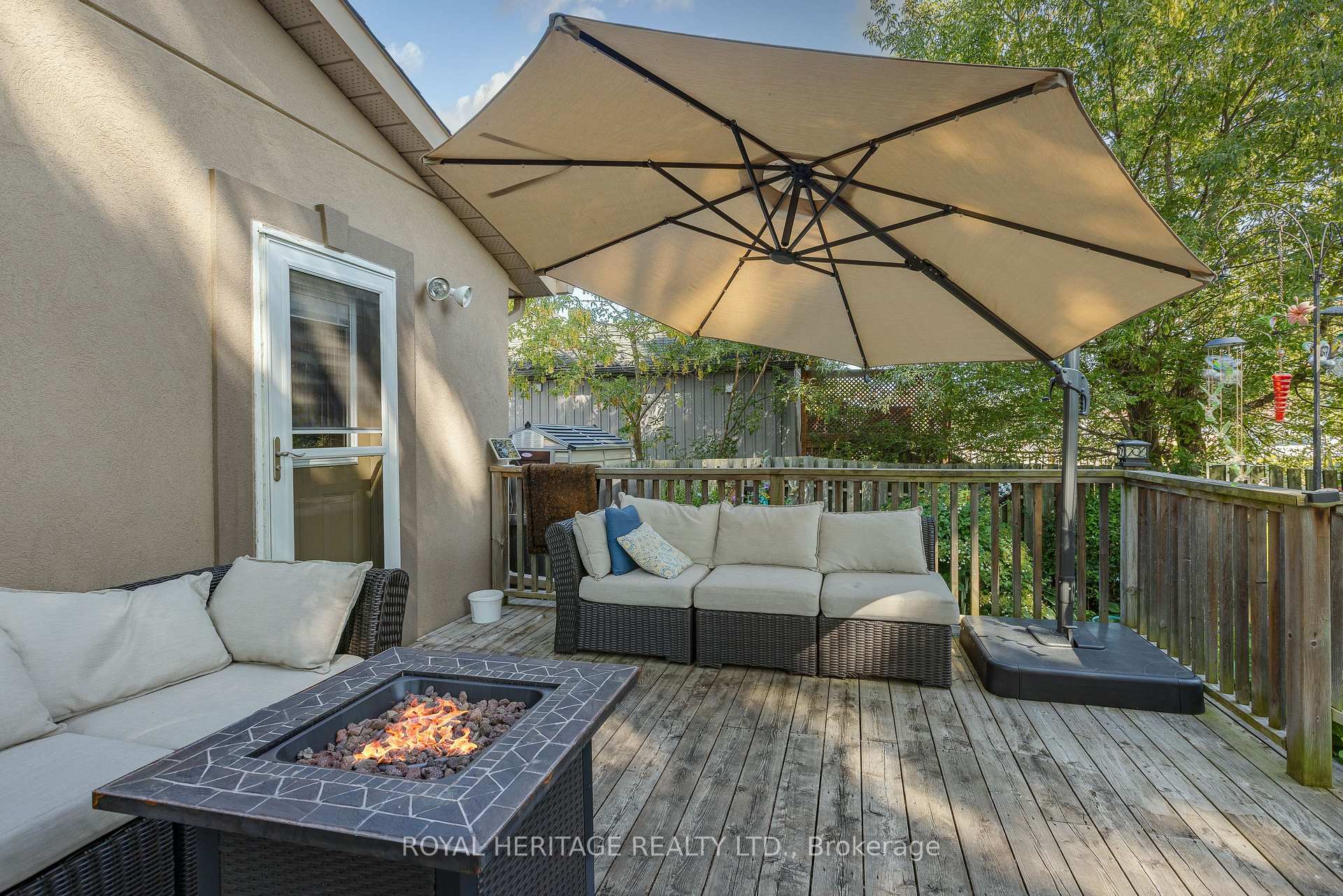 Photo 18 of 1275 Killarney Beach Road, Innisfil, Lefroy — HOMEH