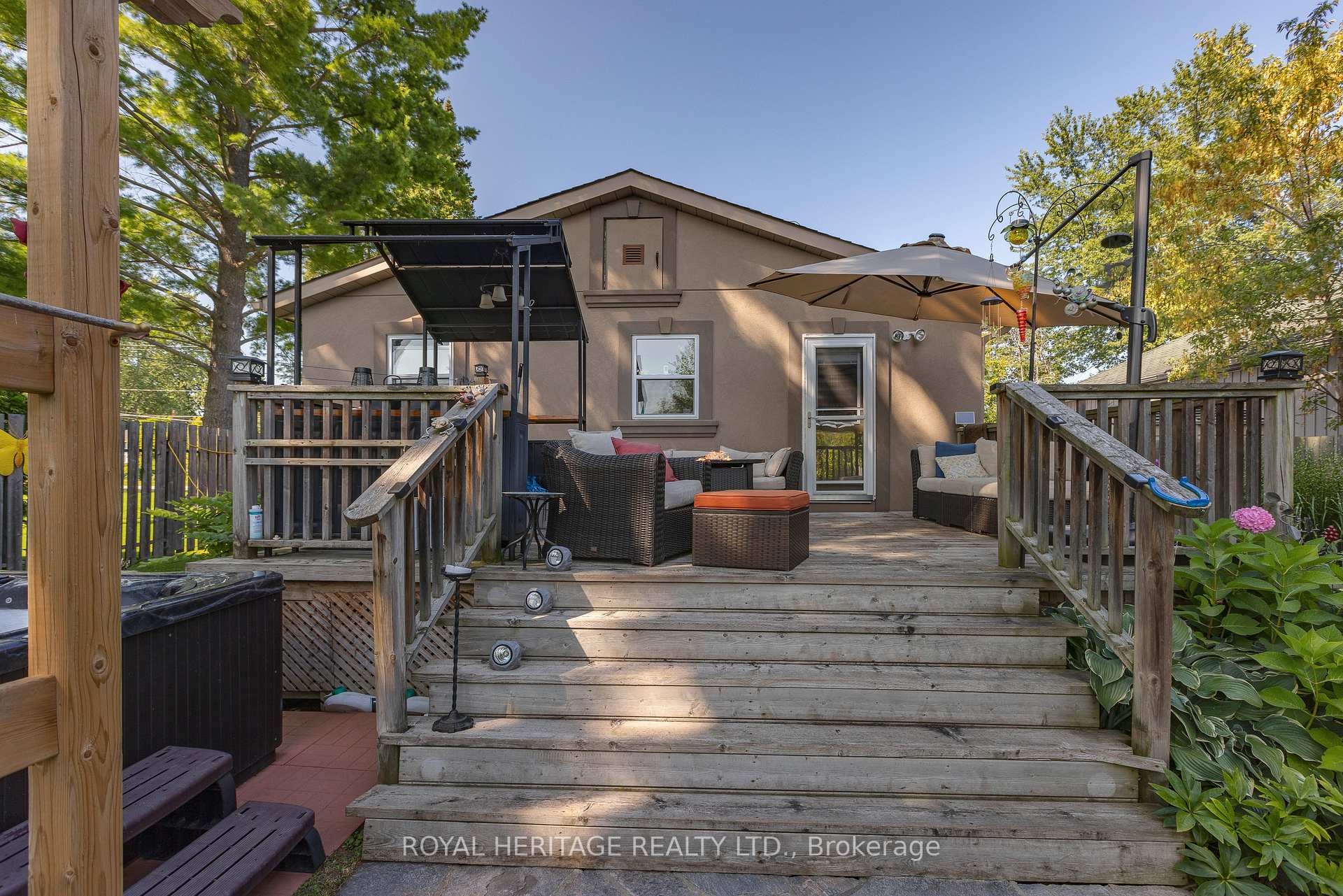 Photo 23 of 1275 Killarney Beach Road, Innisfil, Lefroy — HOMEH