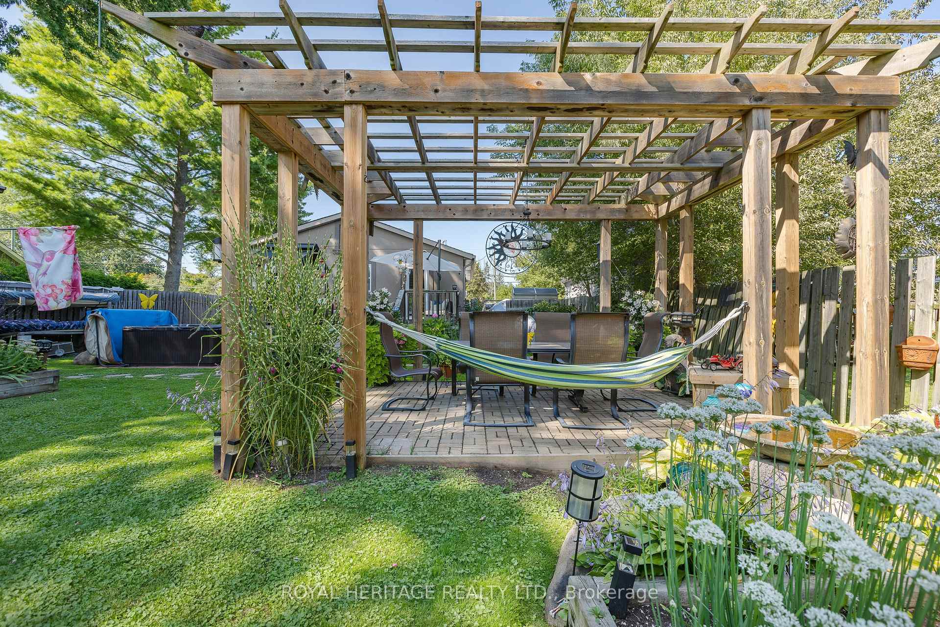 Photo 28 of 1275 Killarney Beach Road, Innisfil, Lefroy — HOMEH