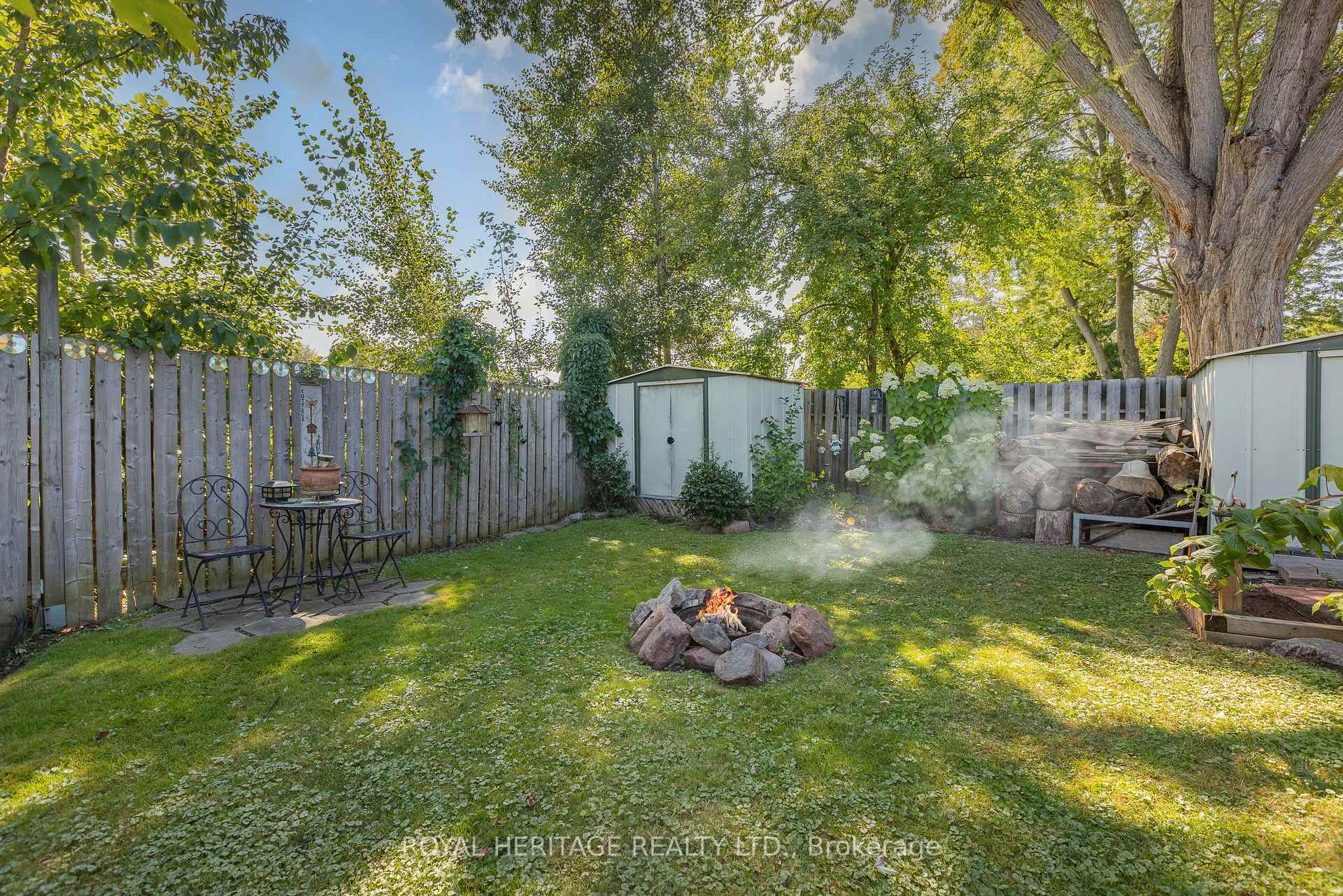 Photo 32 of 1275 Killarney Beach Road, Innisfil, Lefroy — HOMEH