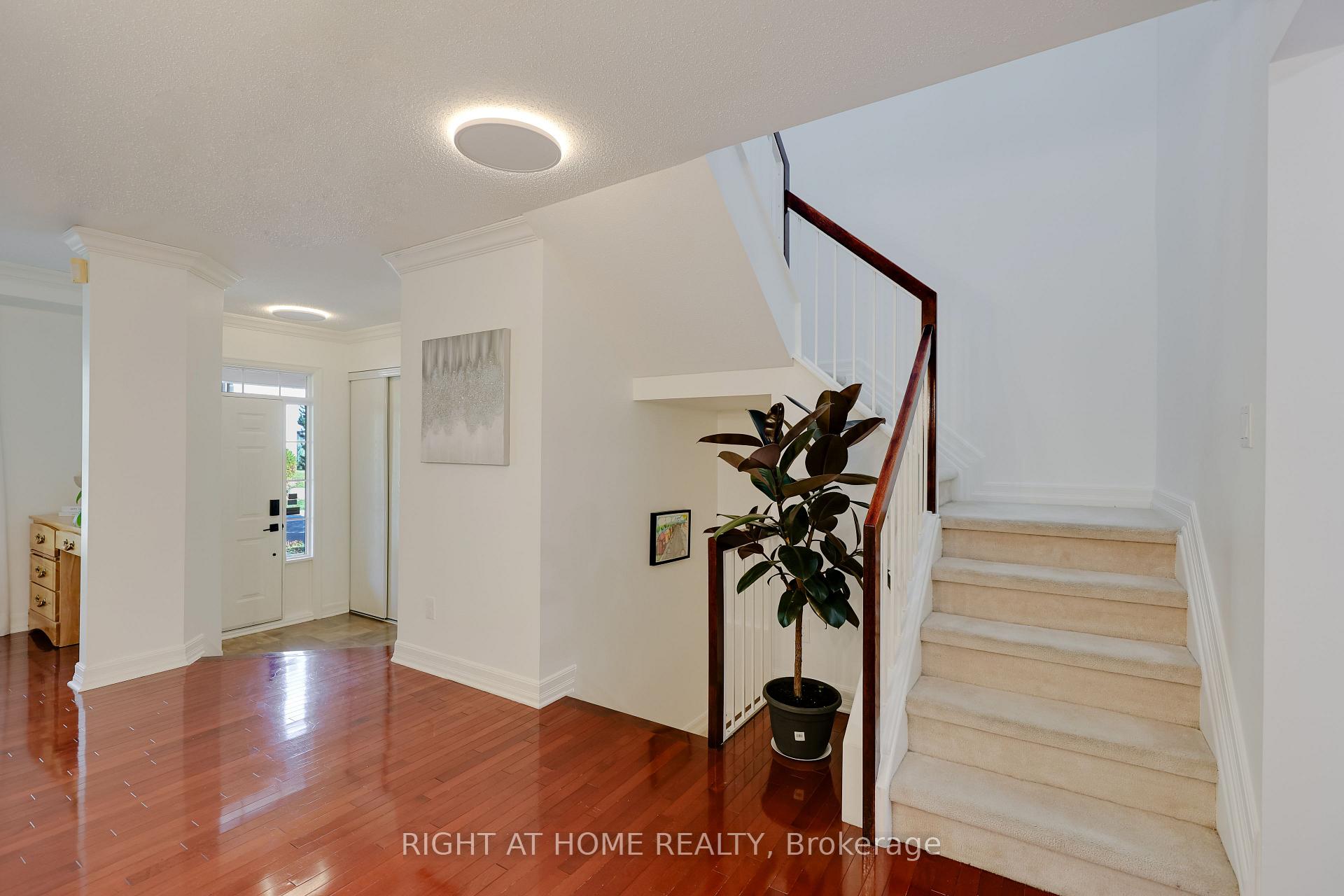 Photo 23 of 60 Mersey Drive, Ottawa, Kanata - Morgan's Grant/South March — HOMEH