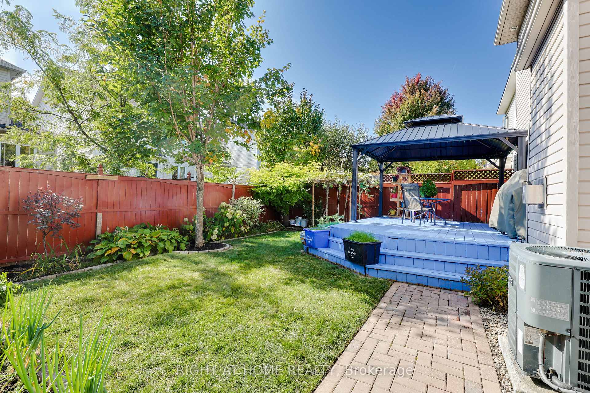 Photo 38 of 60 Mersey Drive, Ottawa, Kanata - Morgan's Grant/South March — HOMEH