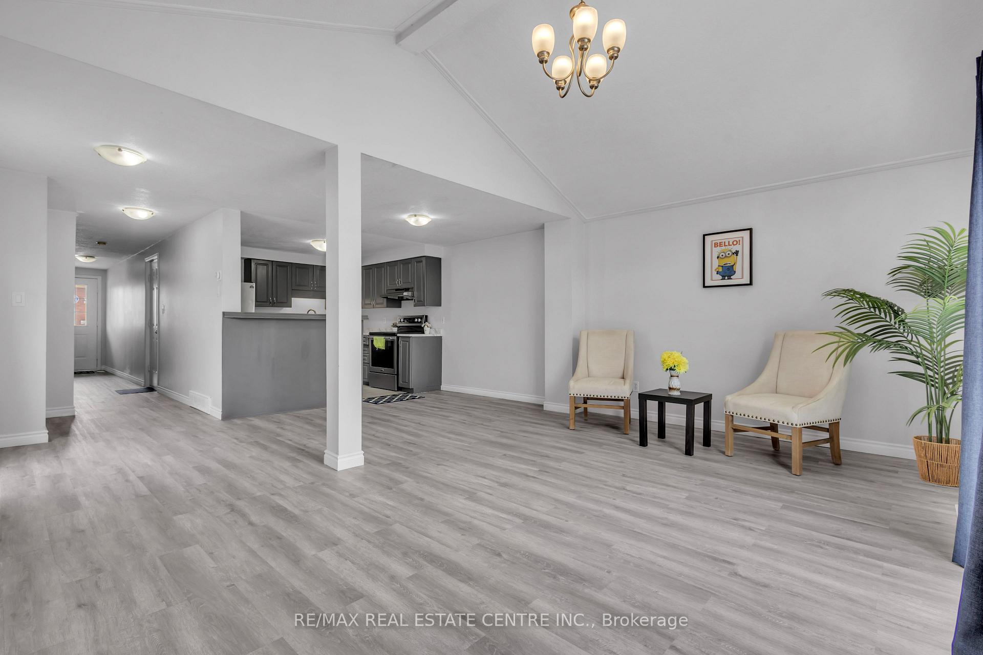 Photo 10 of 244 Activa Avenue, Kitchener — HOMEH