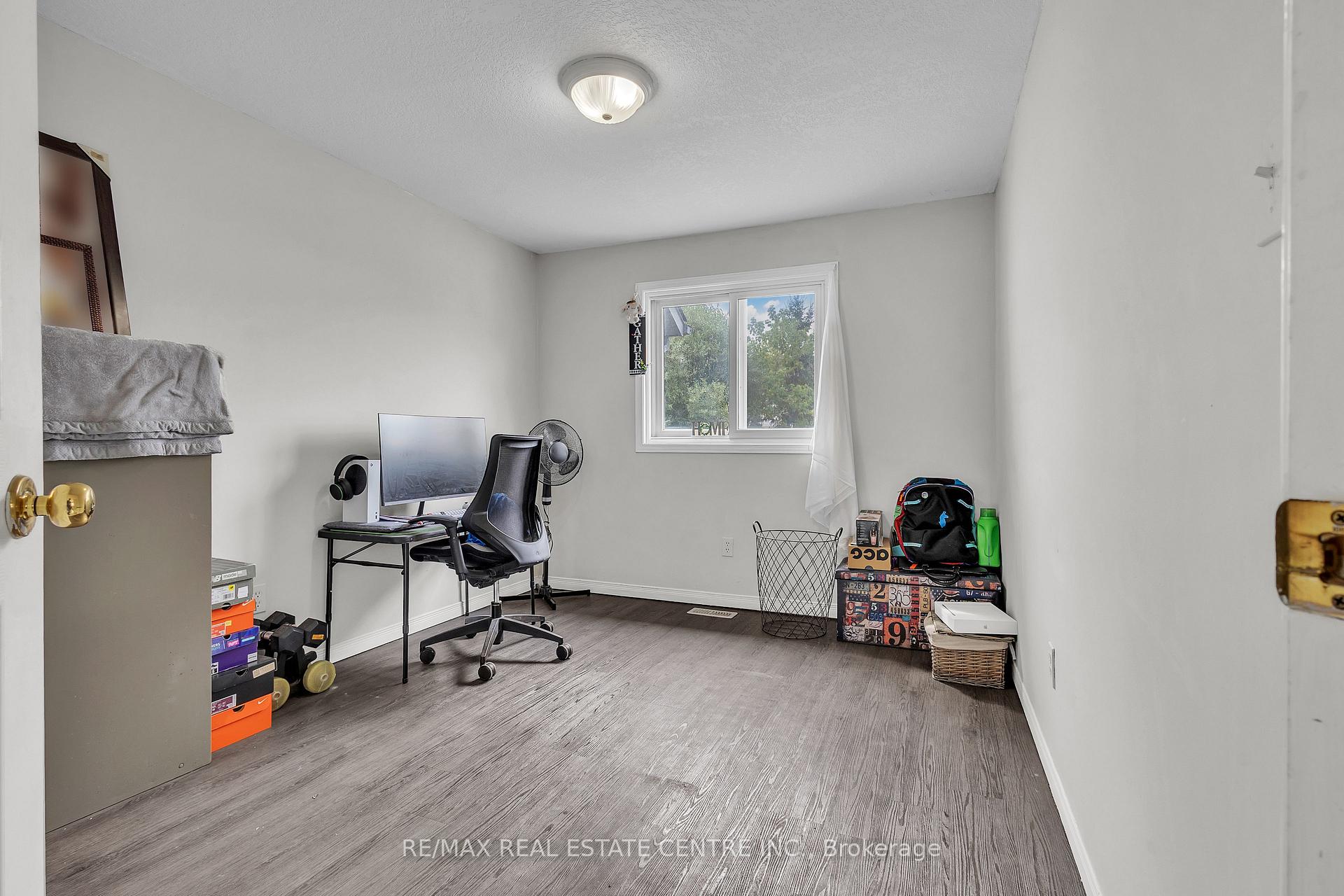 Photo 18 of 244 Activa Avenue, Kitchener — HOMEH