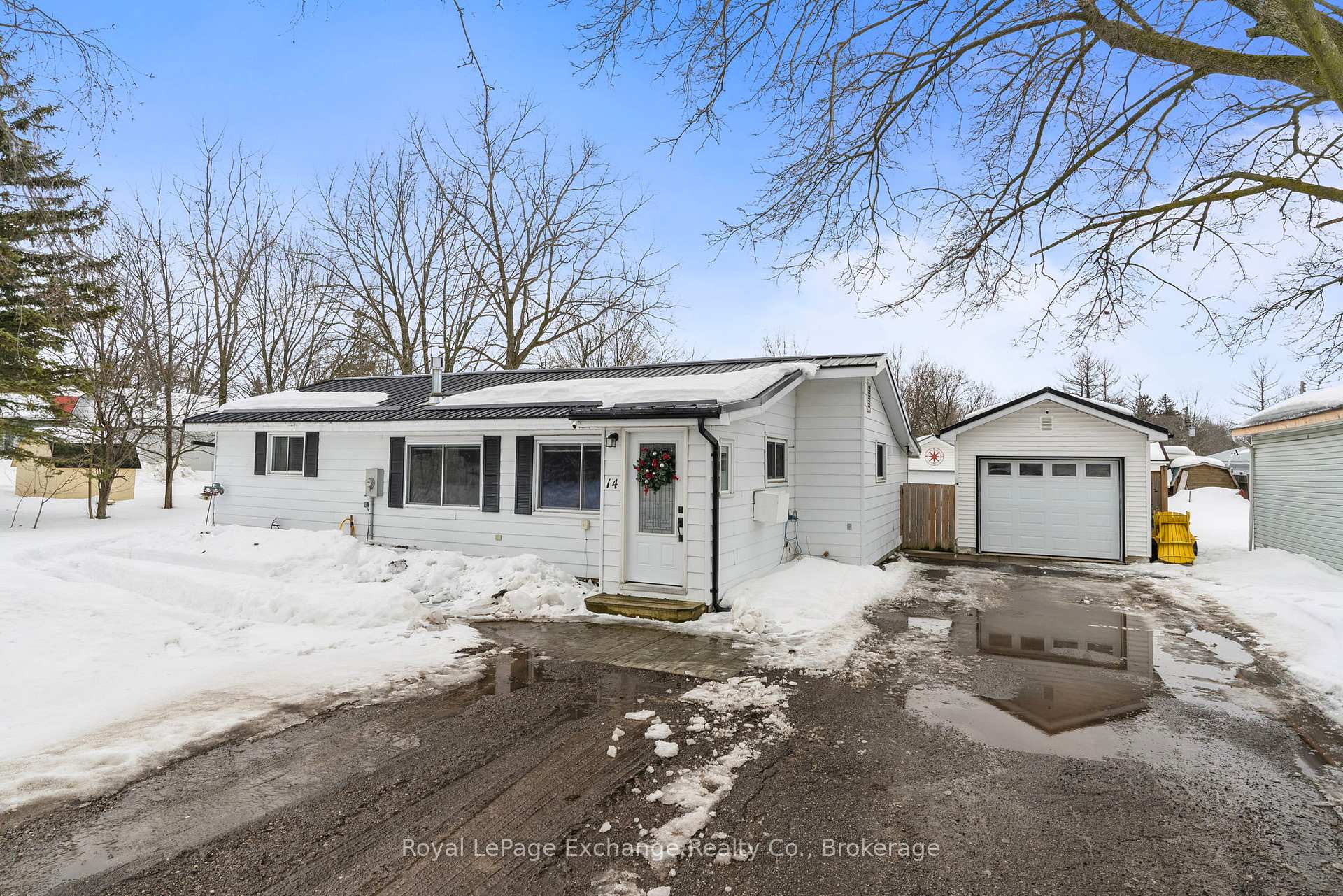 Photo 1 of 14 Webster Street, Kincardine — HOMEH