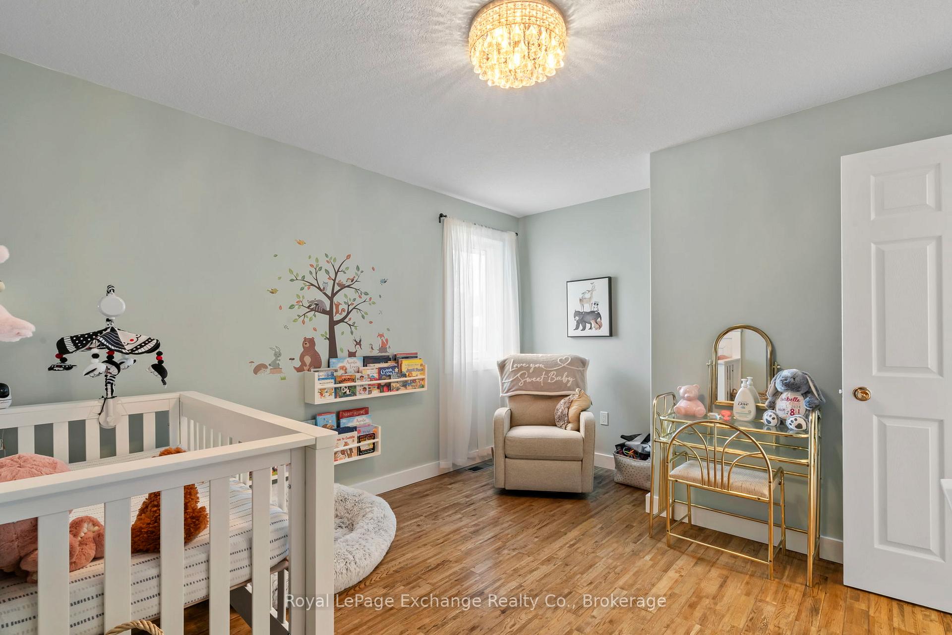 Photo 26 of 4 Manor Wood Crescent, Kincardine — HOMEH