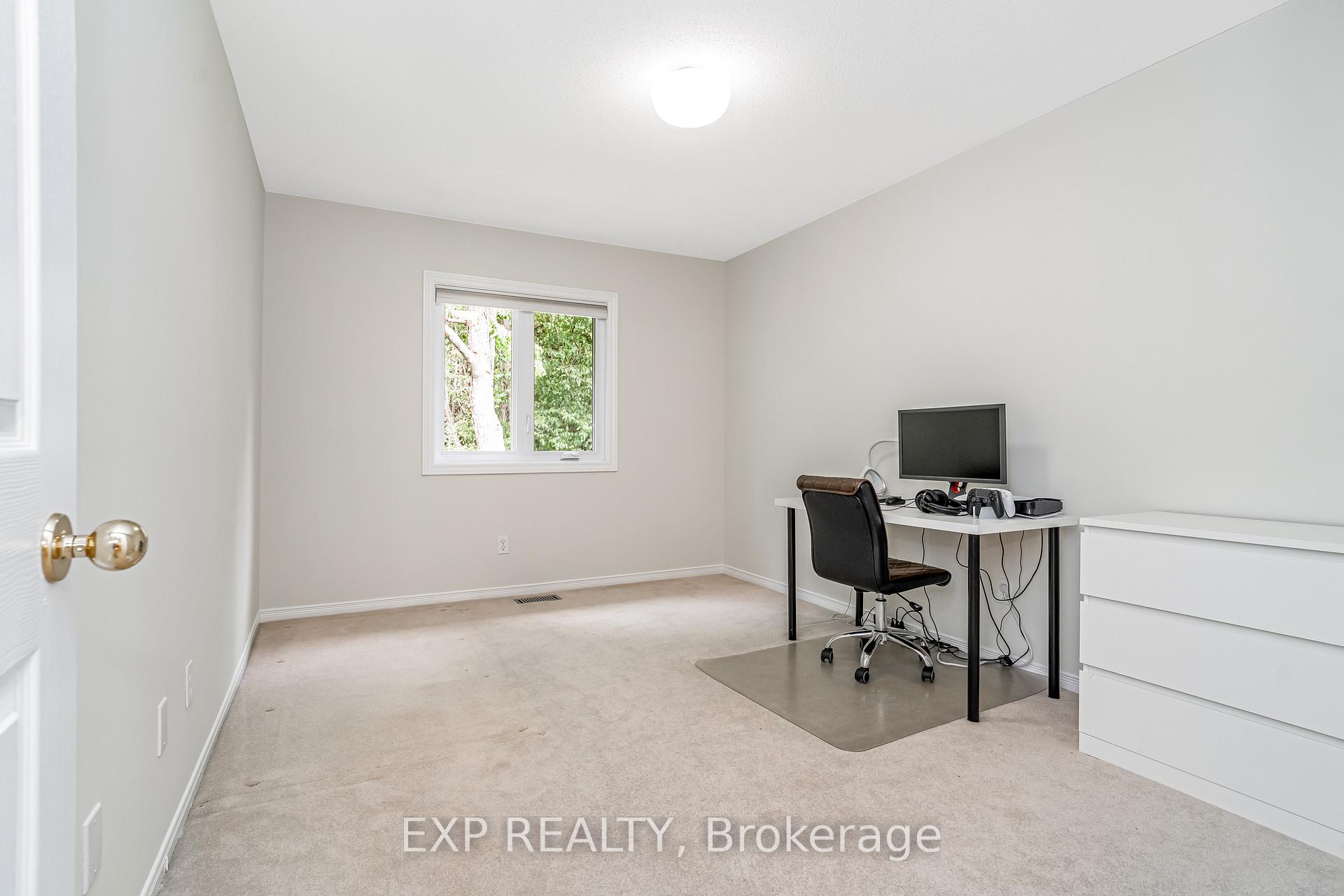Photo 26 of 18 Furlong Crescent, Ottawa, Kanata - Bridlewood — HOMEH