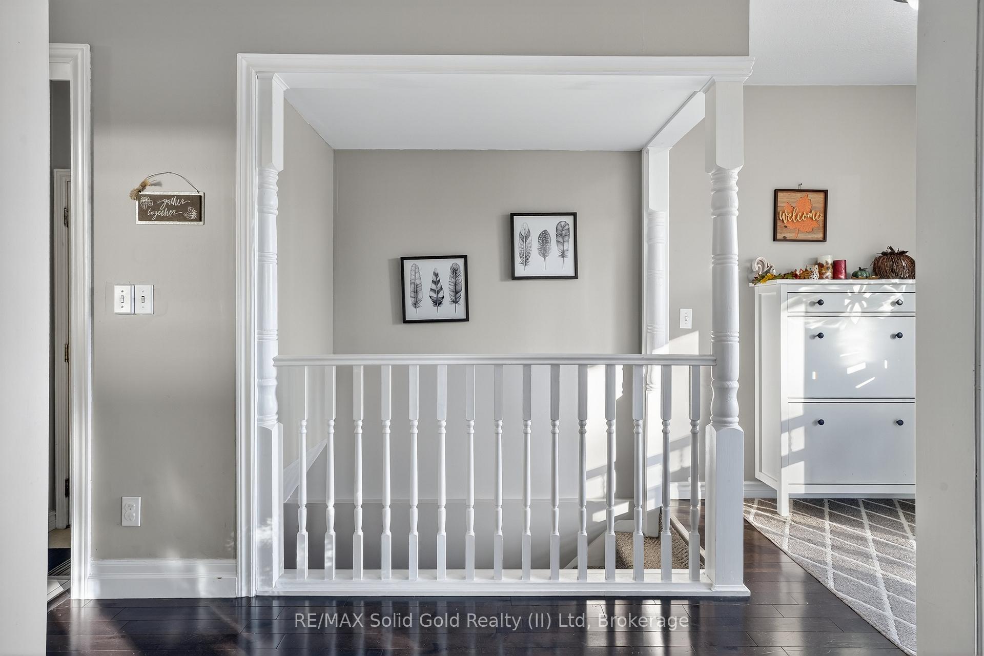 Photo 6 of 14 Carnaby Crescent, Kitchener, Idlewood — HOMEH