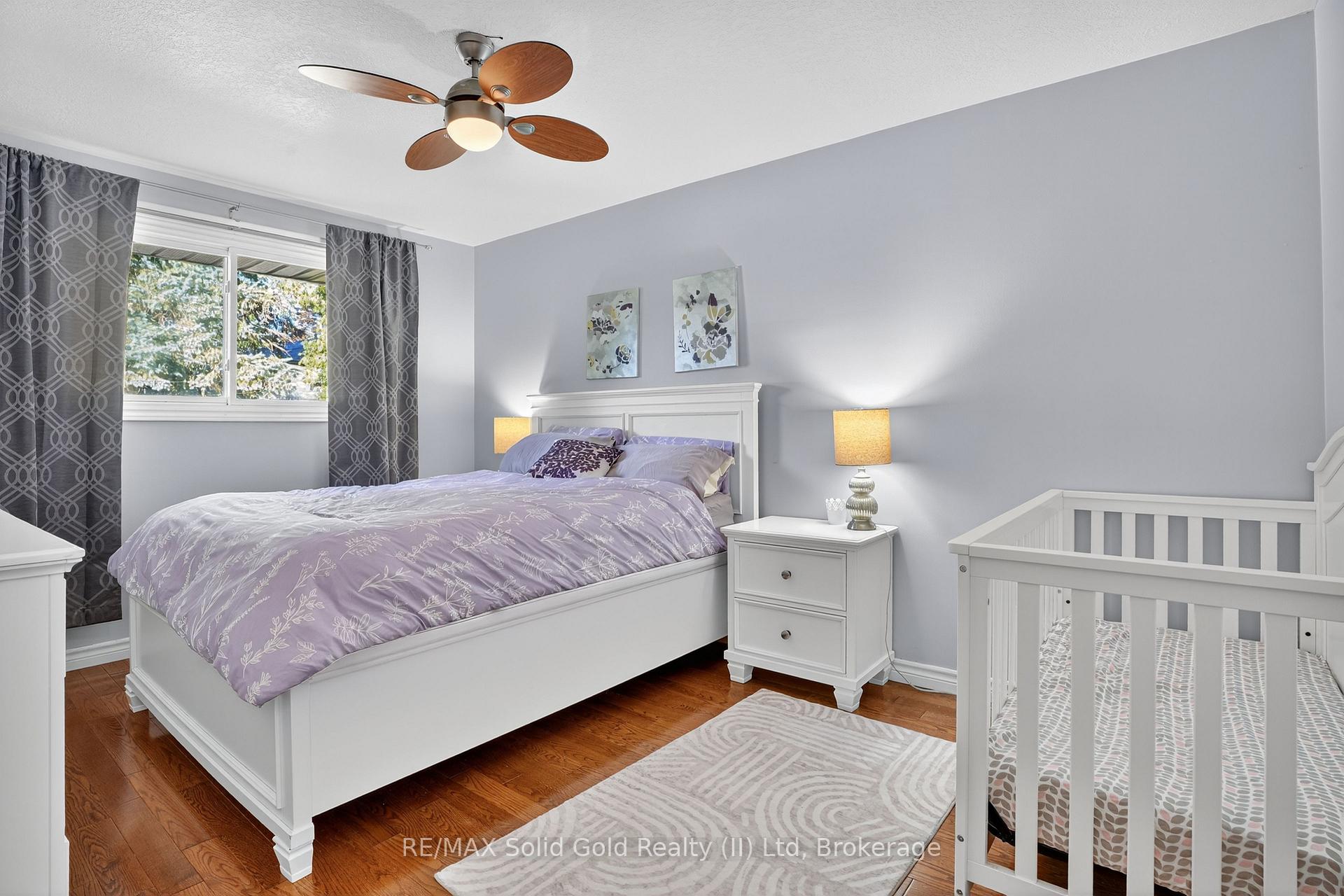 Photo 22 of 14 Carnaby Crescent, Kitchener, Idlewood — HOMEH