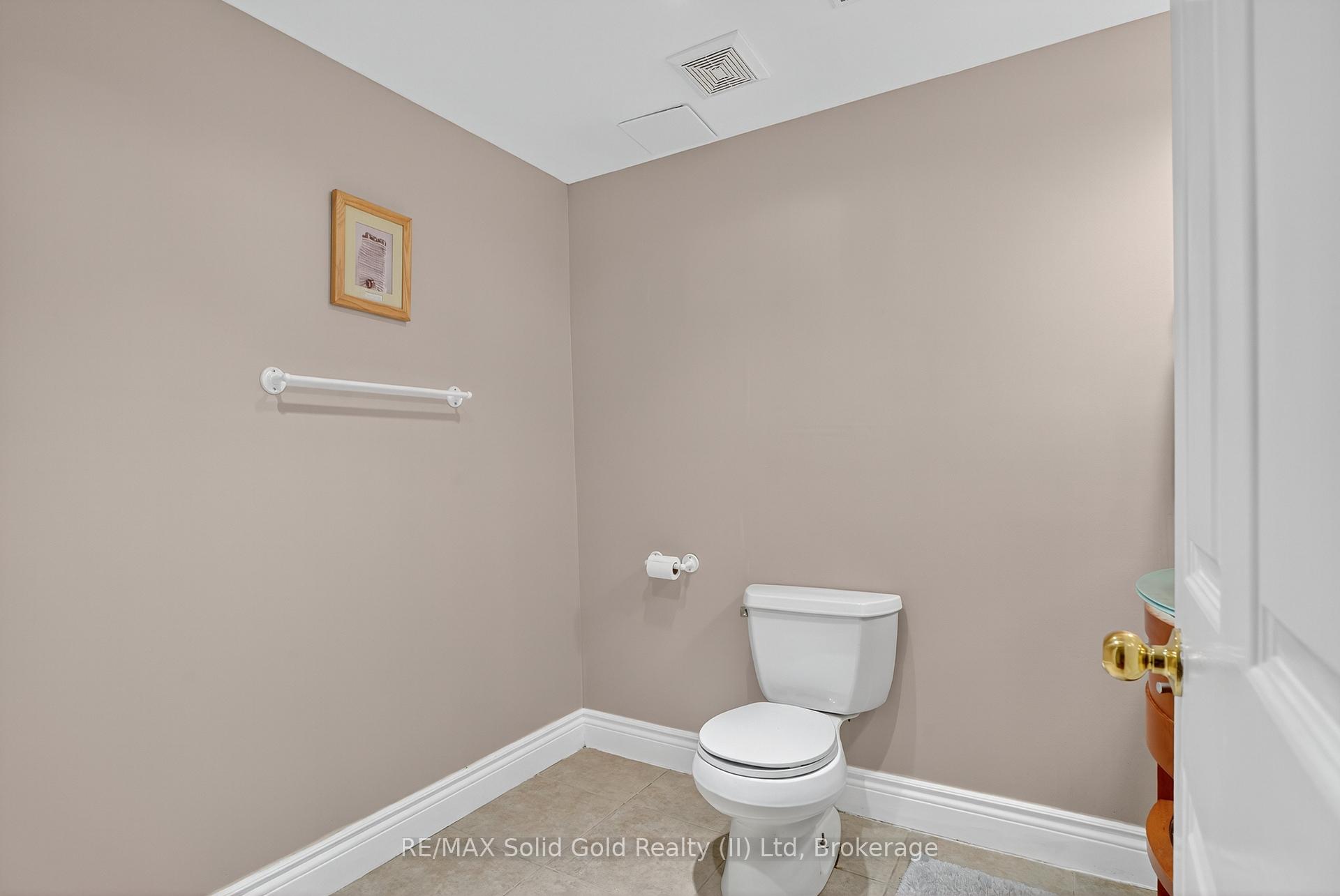 Photo 31 of 14 Carnaby Crescent, Kitchener, Idlewood — HOMEH