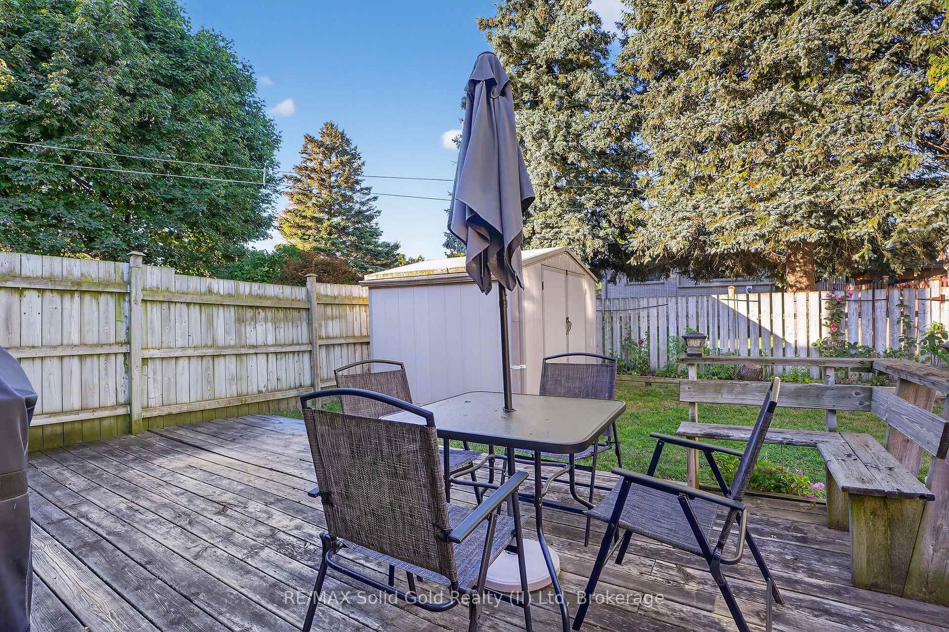 Photo 40 of 14 Carnaby Crescent, Kitchener, Idlewood — HOMEH