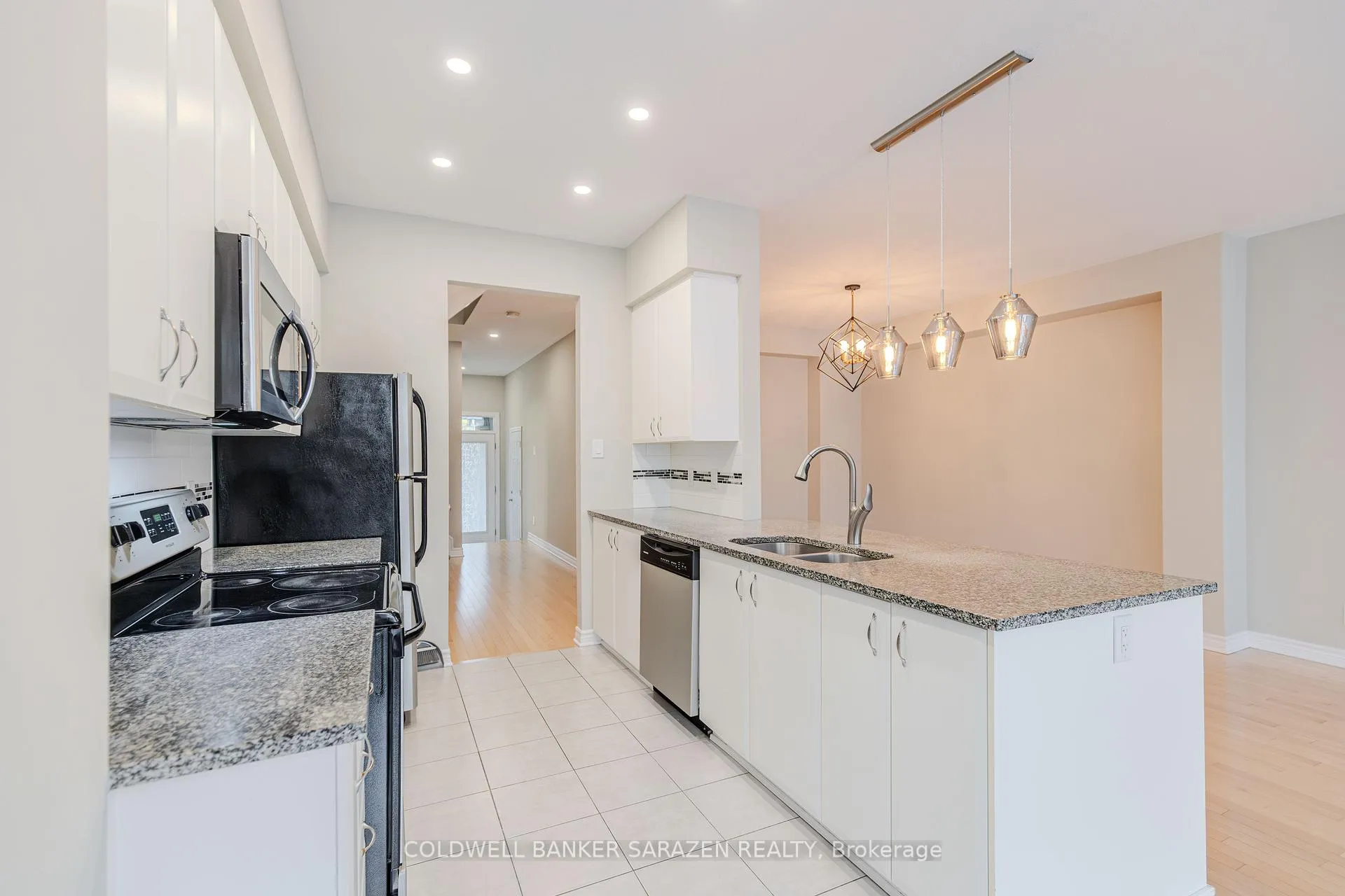 Photo 24 of 917 Fletcher Circle, Ottawa, Kanata - Kanata Lakes/Heritage Hills — HOMEH