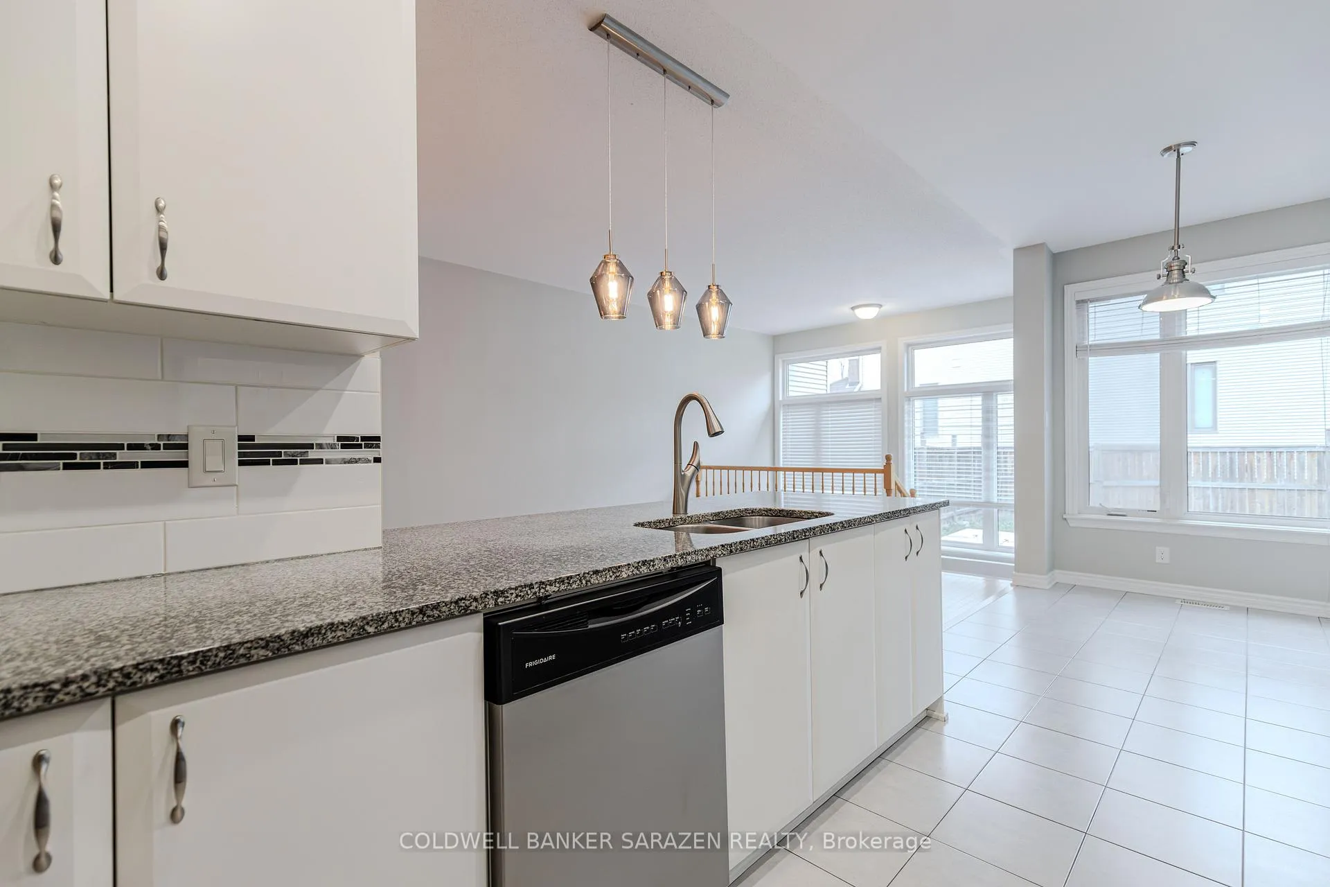 Photo 29 of 917 Fletcher Circle, Ottawa, Kanata - Kanata Lakes/Heritage Hills — HOMEH