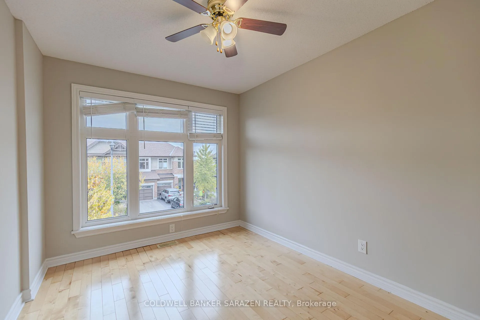 Photo 37 of 917 Fletcher Circle, Ottawa, Kanata - Kanata Lakes/Heritage Hills — HOMEH