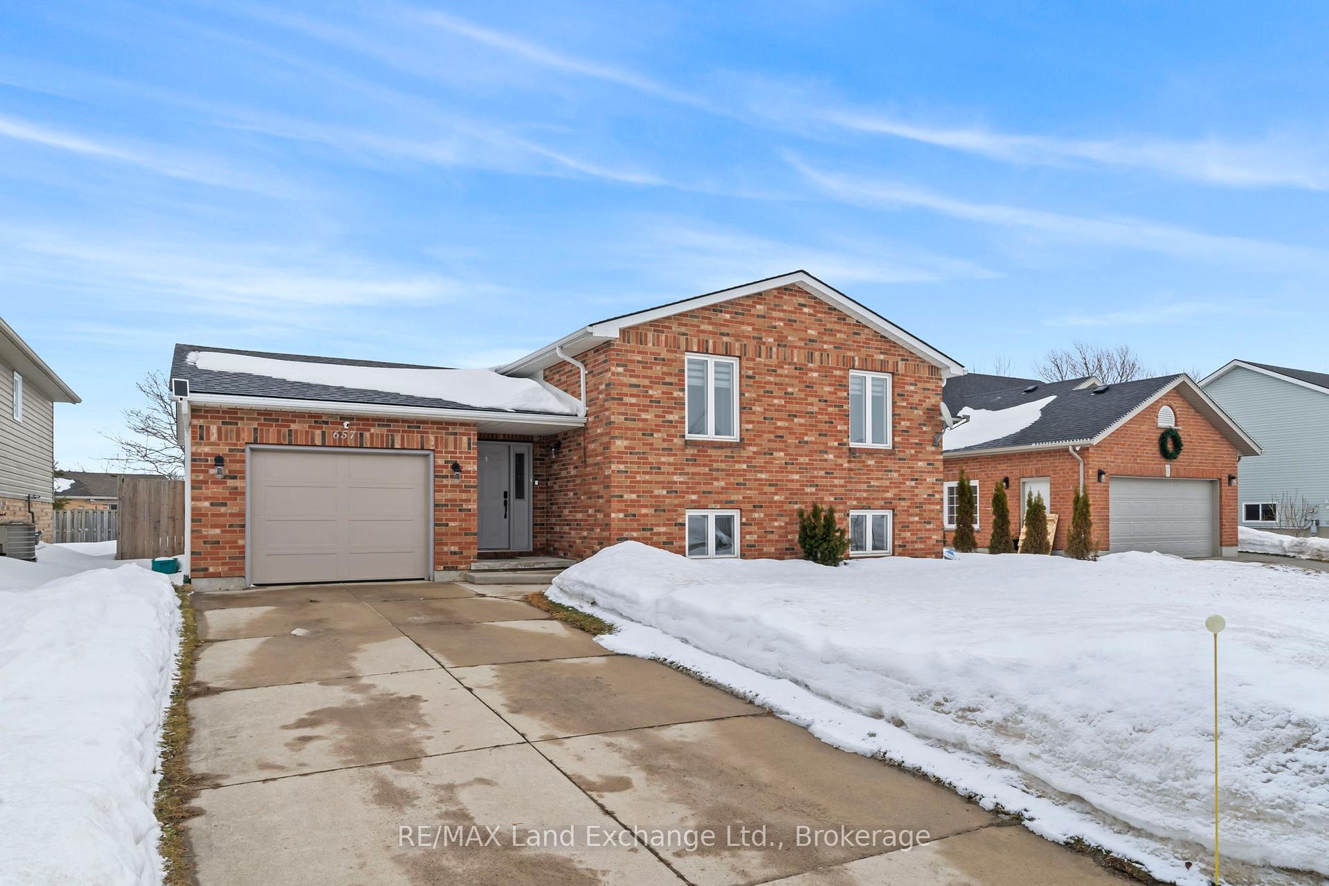 Photo 1 of 657 Stewart Drive, Kincardine — HOMEH