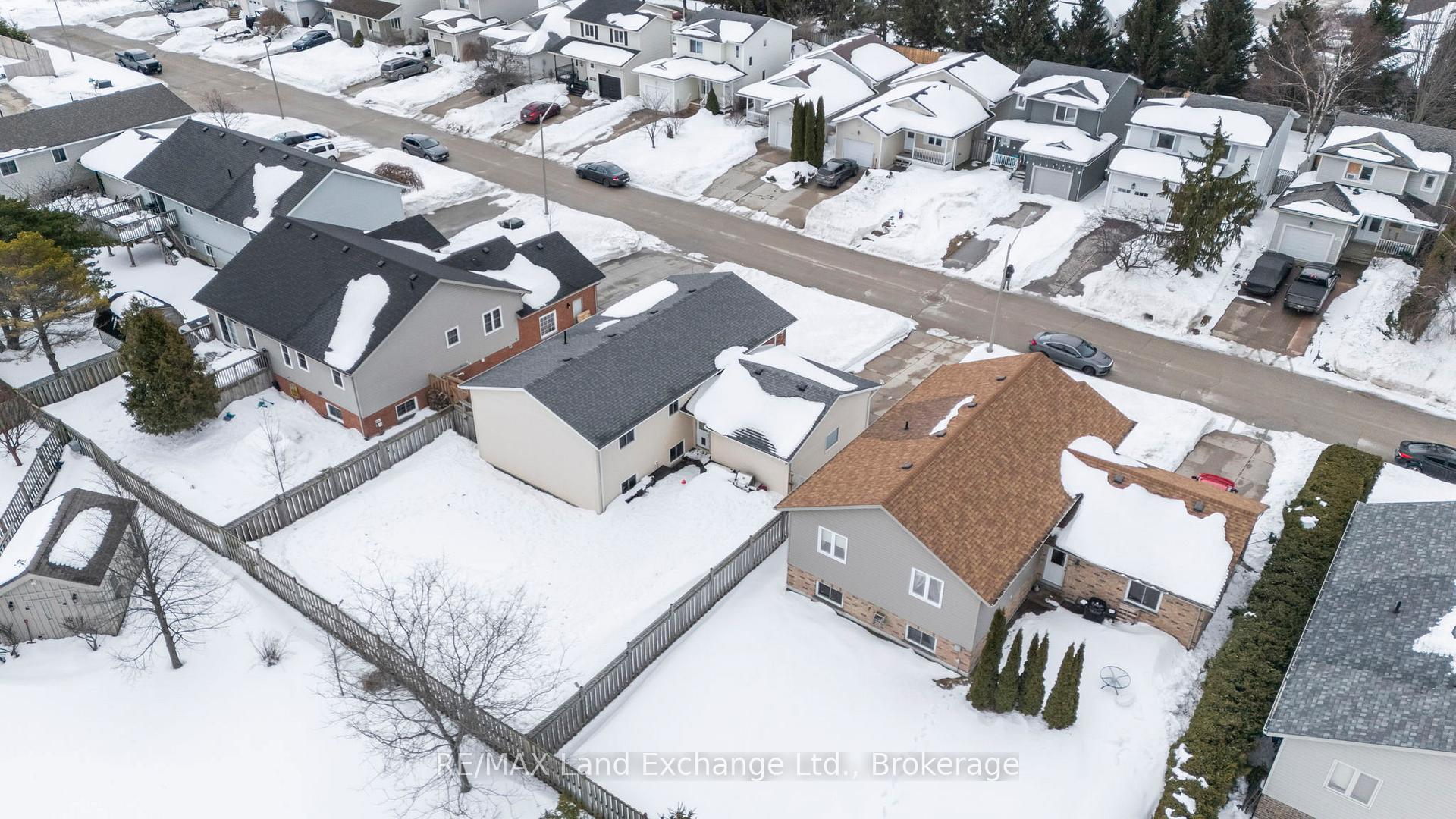 Photo 8 of 657 Stewart Drive, Kincardine — HOMEH