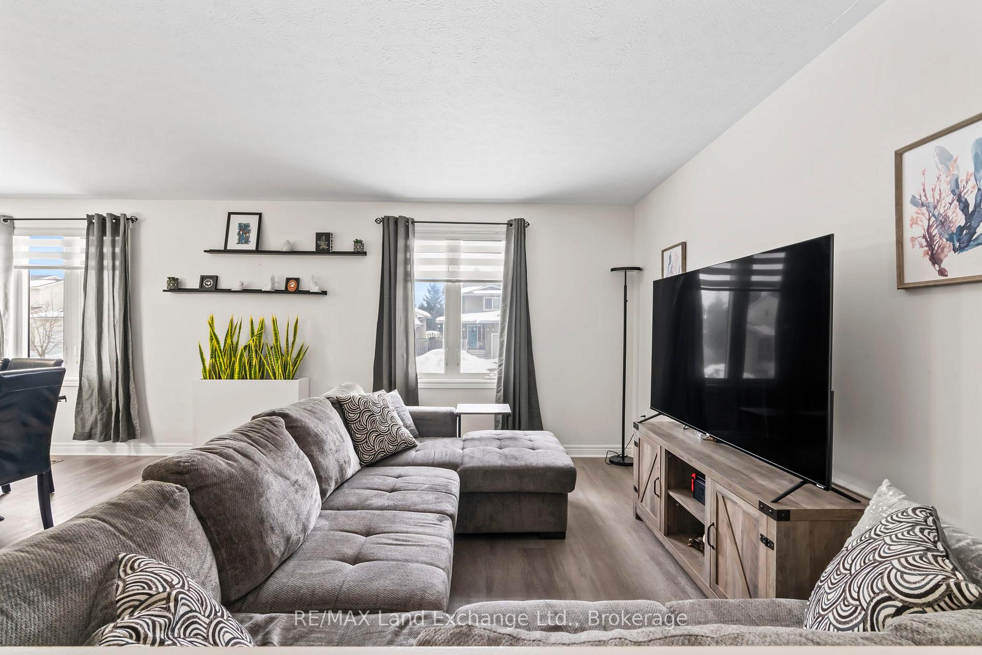 Photo 15 of 657 Stewart Drive, Kincardine — HOMEH