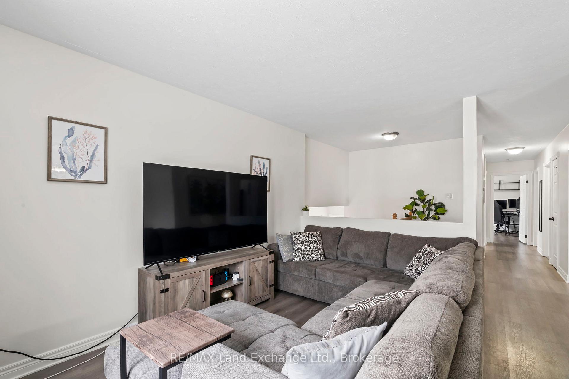 Photo 17 of 657 Stewart Drive, Kincardine — HOMEH