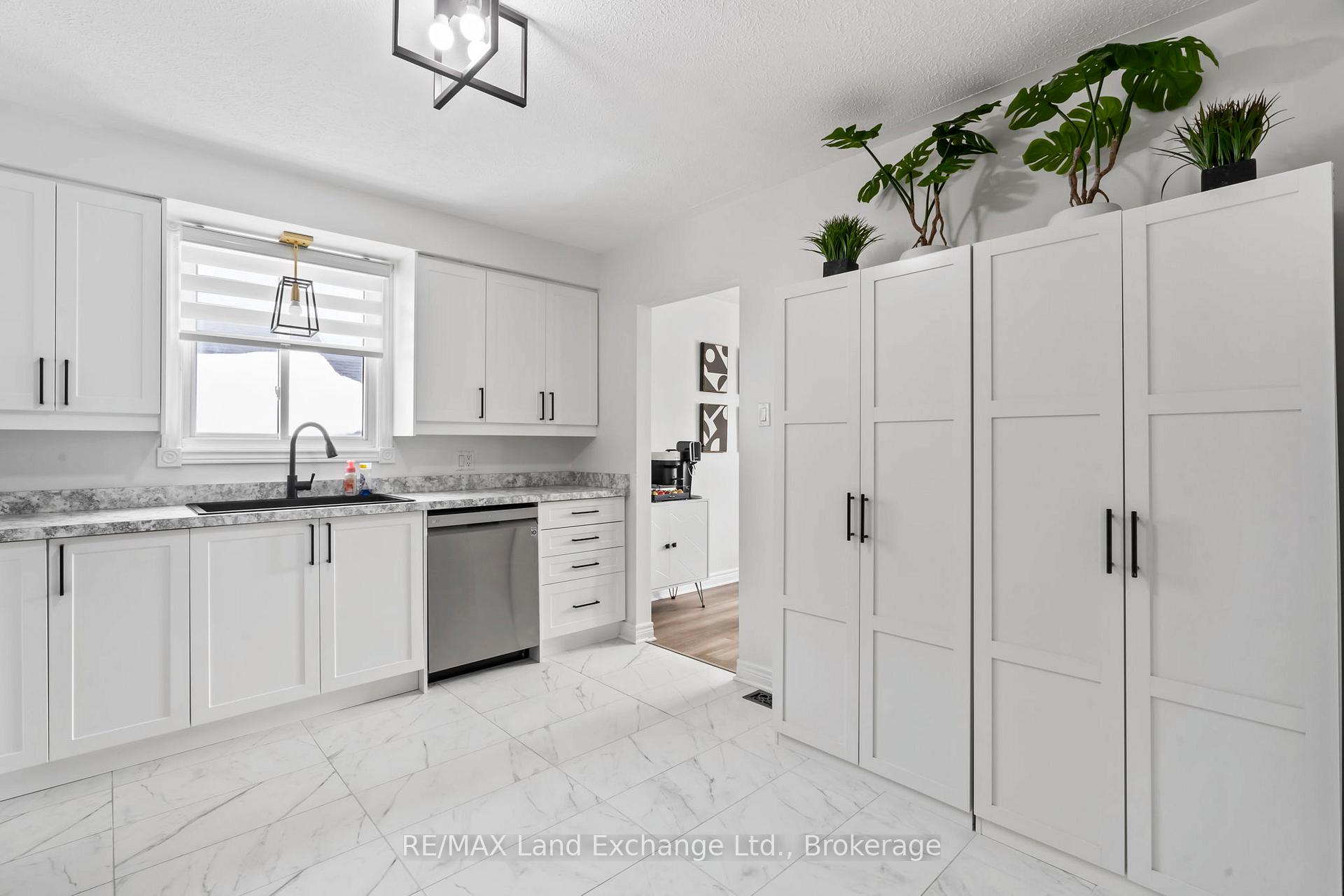 Photo 22 of 657 Stewart Drive, Kincardine — HOMEH