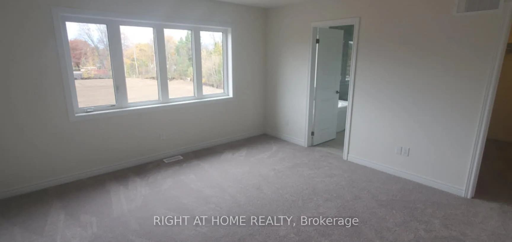 Photo 11 of 1320 Davis Loop, Innisfil, Lefroy — HOMEH