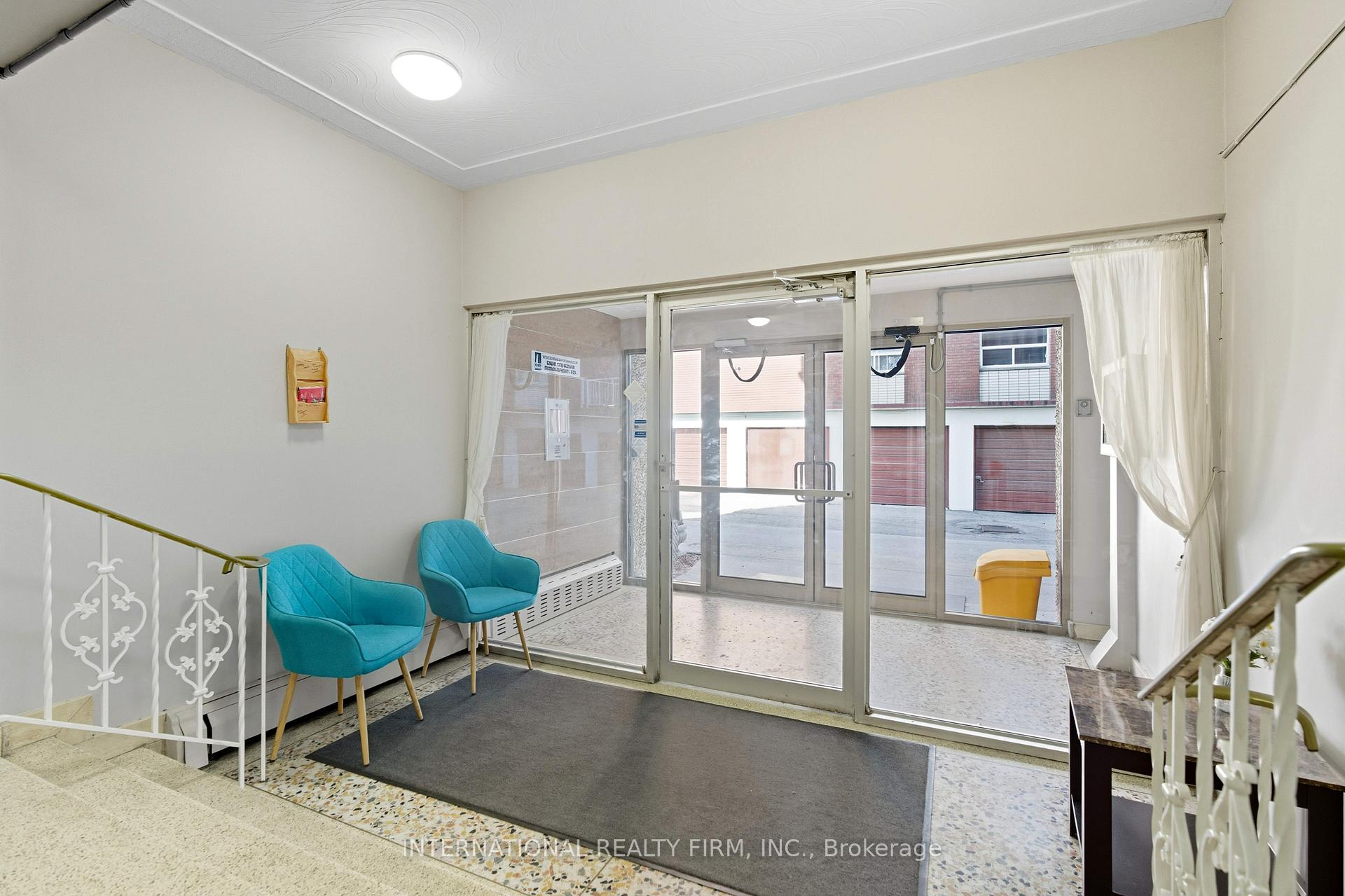 Photo 6 of 103 Emerald Street S, Hamilton, Stinson — HOMEH
