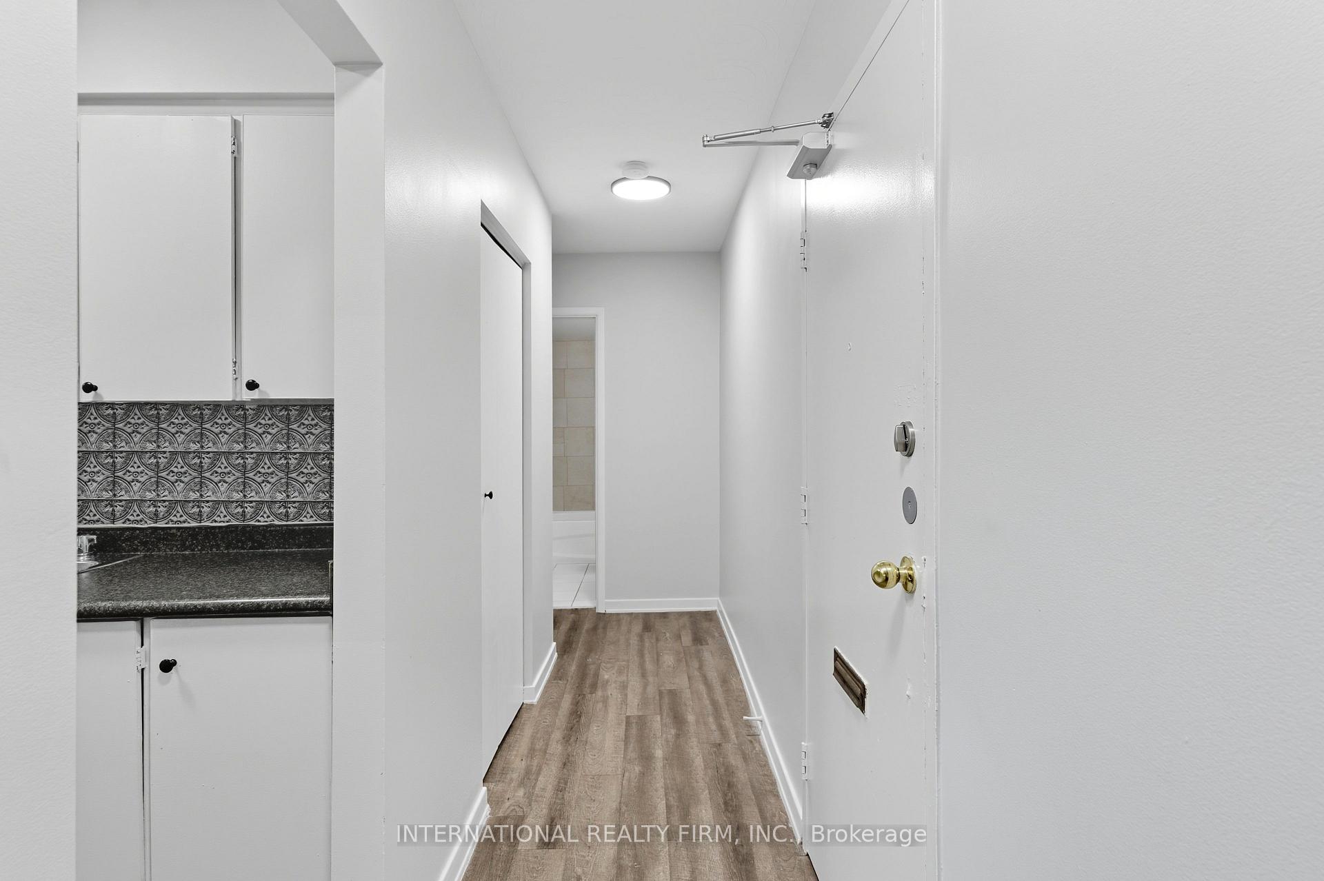 Photo 9 of 103 Emerald Street S, Hamilton, Stinson — HOMEH