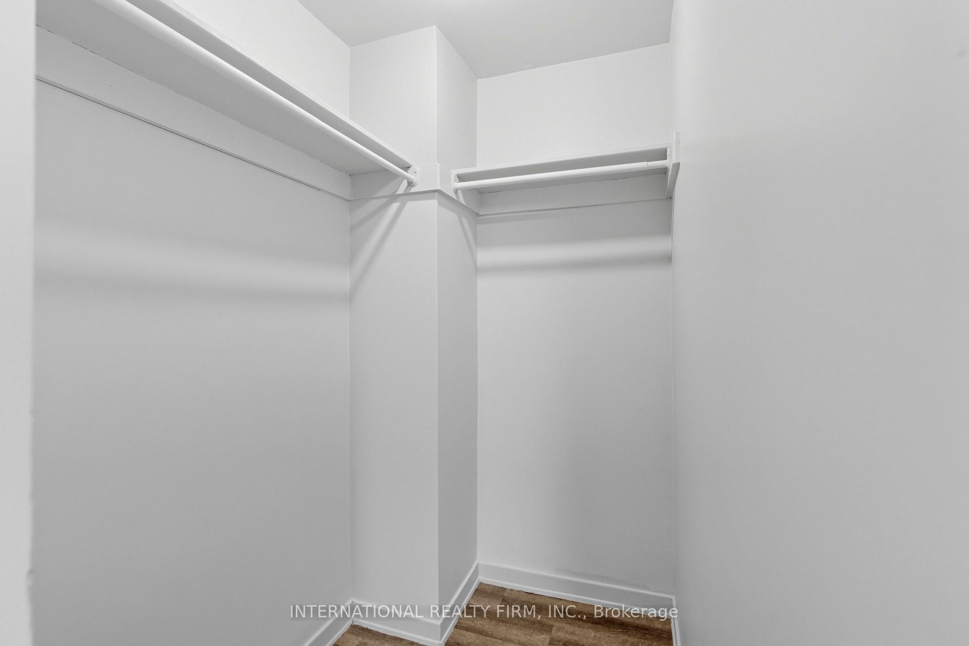 Photo 24 of 103 Emerald Street S, Hamilton, Stinson — HOMEH