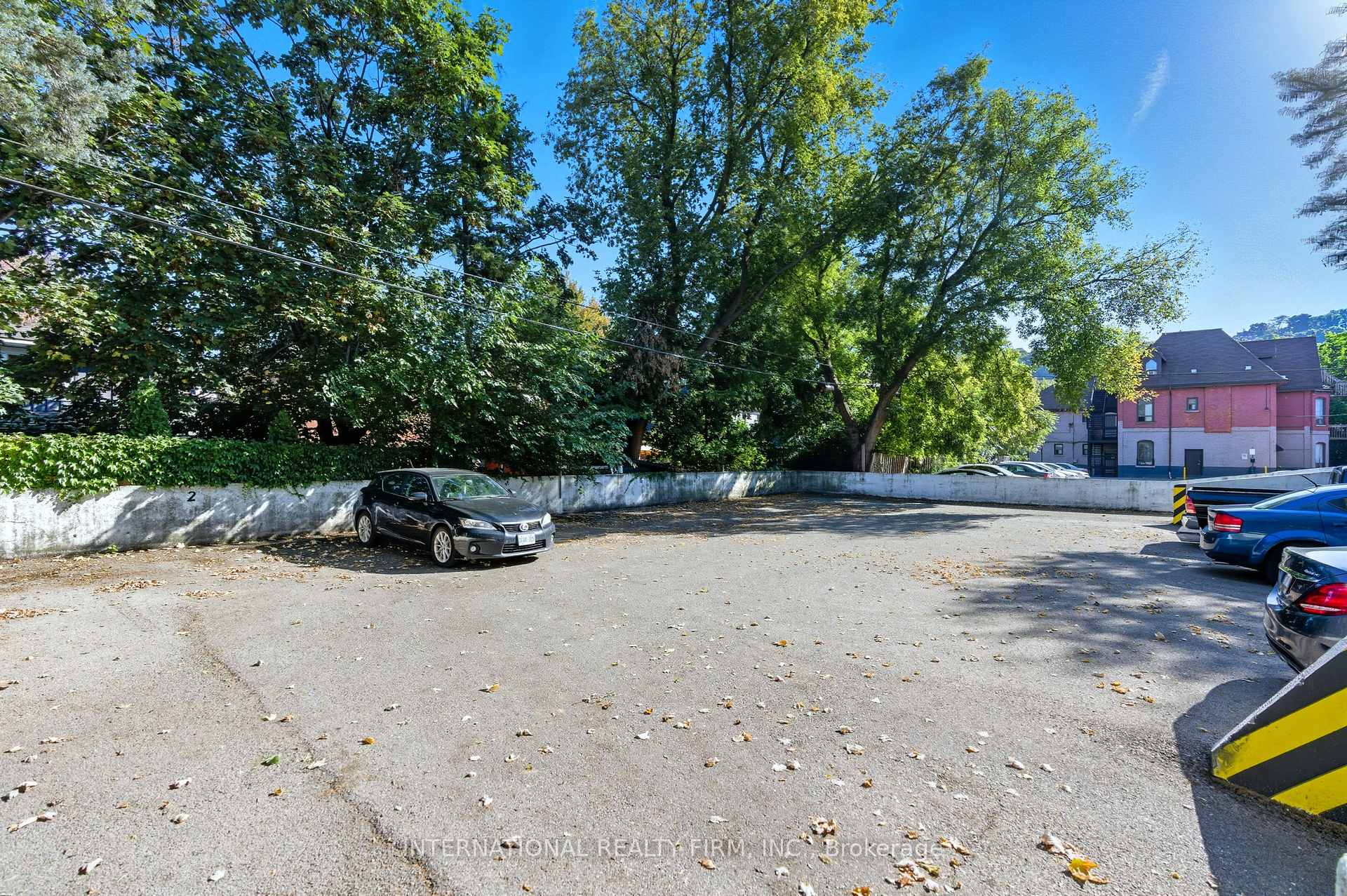 Photo 34 of 103 Emerald Street S, Hamilton, Stinson — HOMEH