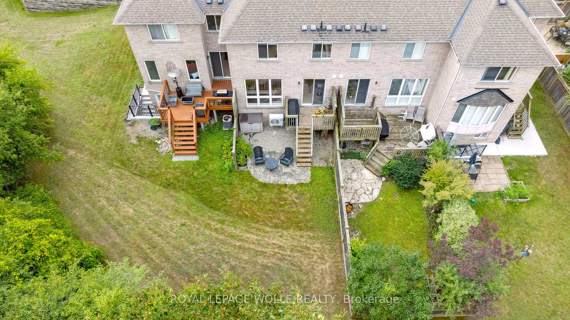 Photo 25 of Unit 9, 28 Doon Mills Drive, Kitchener — HOMEH