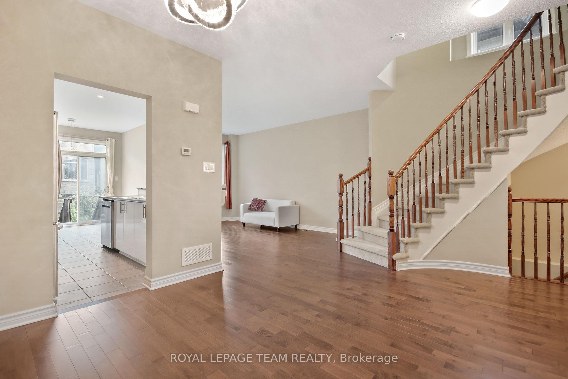 Photo 18 of 270 Keyrock Drive, Ottawa, Kanata - Kanata Lakes/Heritage Hills — HOMEH