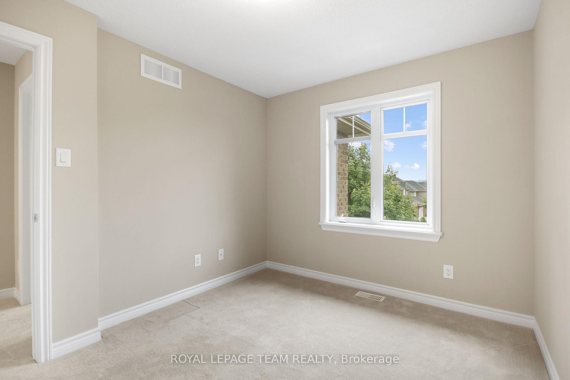 Photo 31 of 270 Keyrock Drive, Ottawa, Kanata - Kanata Lakes/Heritage Hills — HOMEH