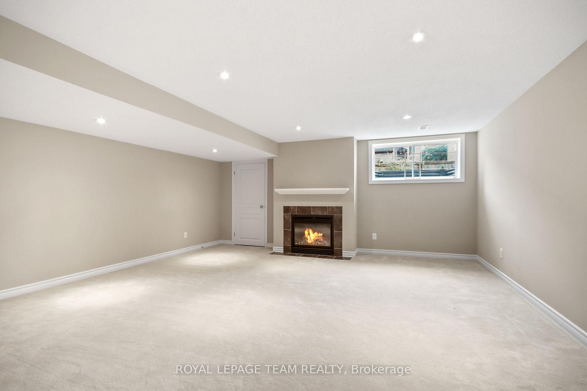 Photo 33 of 270 Keyrock Drive, Ottawa, Kanata - Kanata Lakes/Heritage Hills — HOMEH