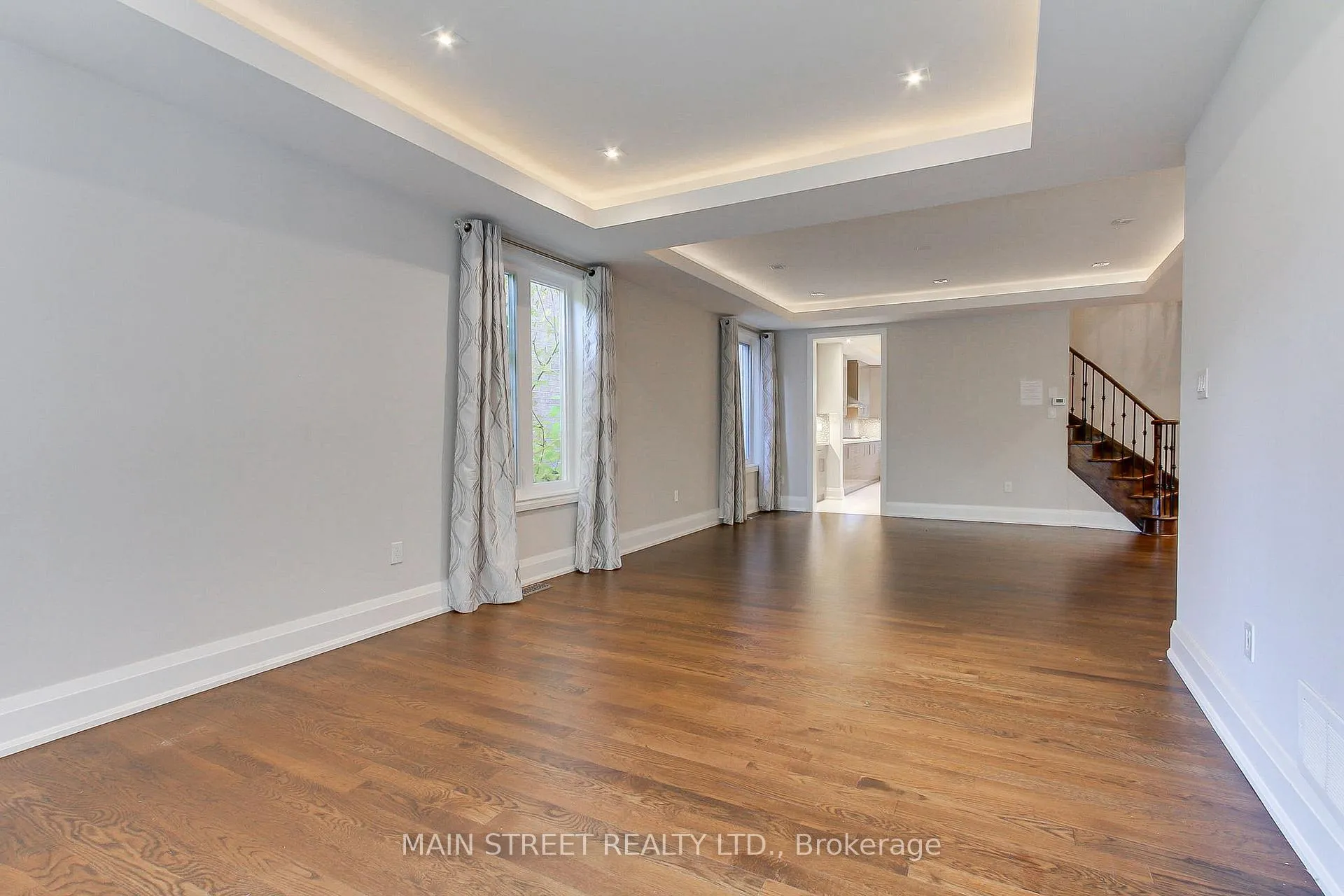 Photo 7 of 36 Adastra Crescent, Markham, Victoria Manor-Jennings Gate — HOMEH