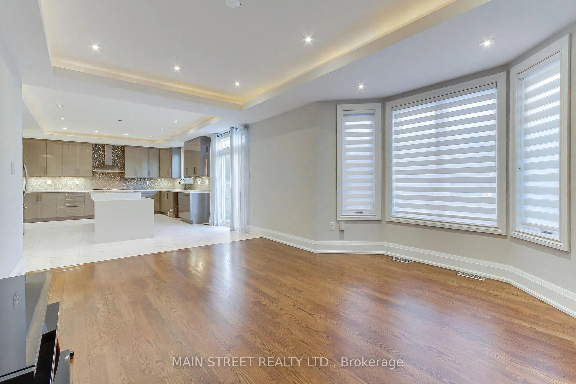 Photo 19 of 36 Adastra Crescent, Markham, Victoria Manor-Jennings Gate — HOMEH