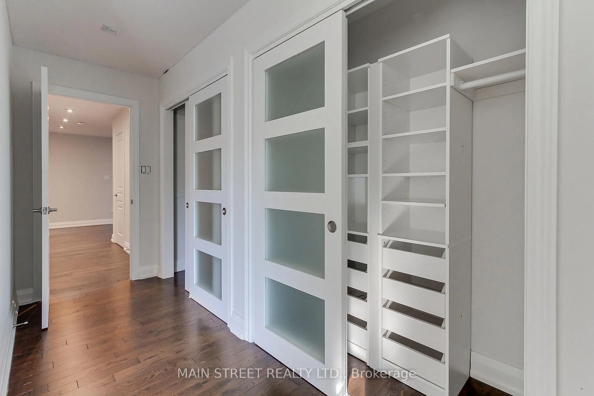 Photo 29 of 36 Adastra Crescent, Markham, Victoria Manor-Jennings Gate — HOMEH