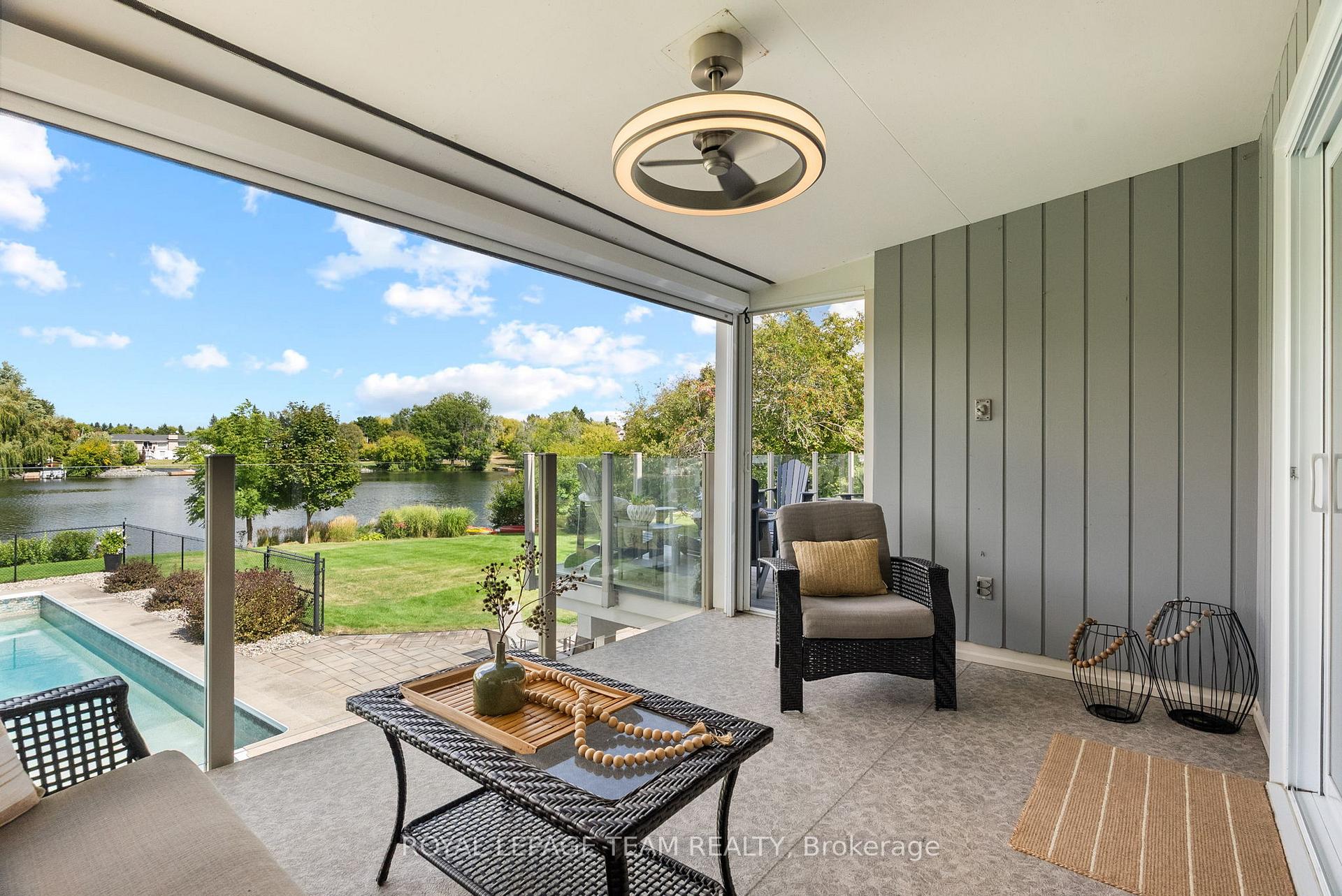 Photo 19 of 5409 Riverside Crescent, Ottawa, Manotick Long Island & Nicholls Island — HOMEH