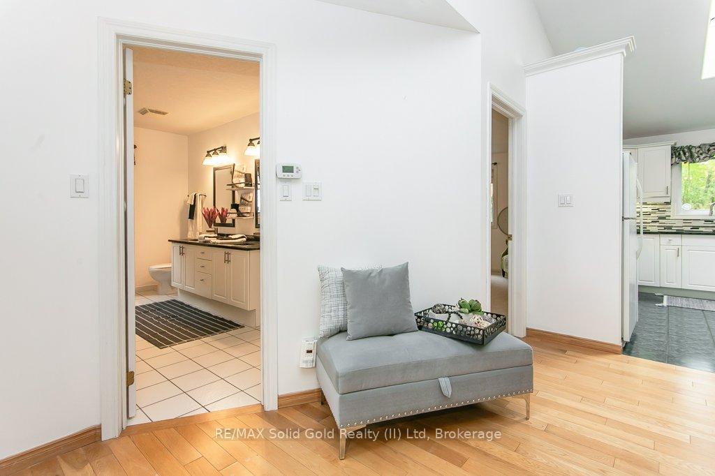 Photo 21 of 36 Dunnigan Drive, Kitchener — HOMEH