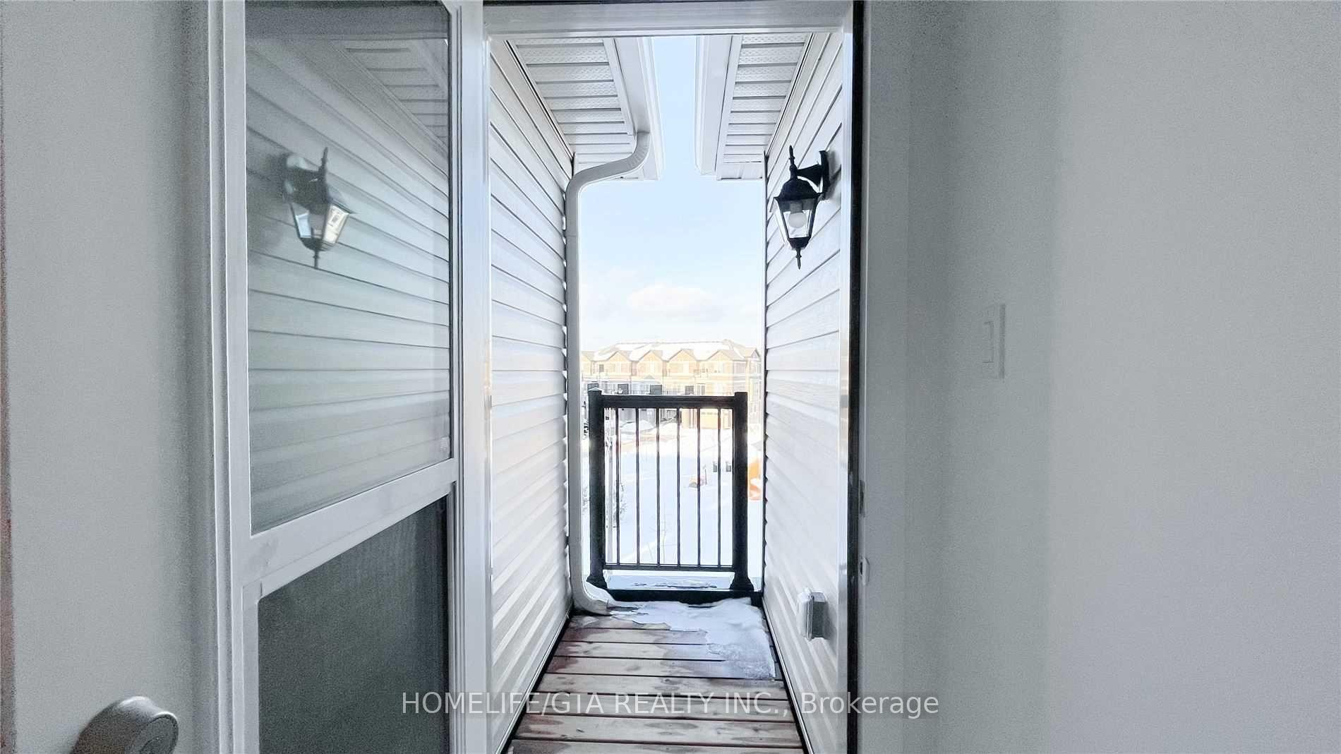 Photo 8 of 37 Saigen Lane, Markham, Box Grove — HOMEH