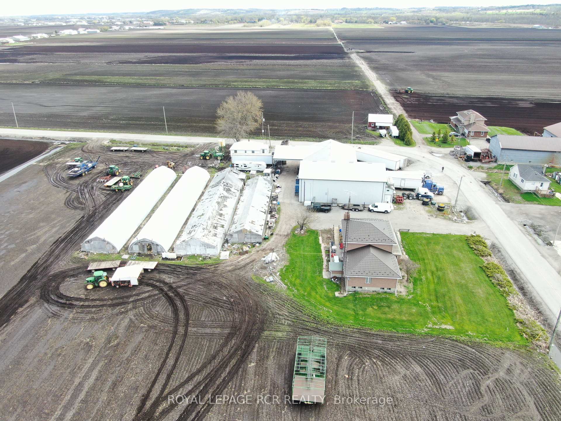 Photo 7 of 30 Aileen Avenue, King, Rural King — HOMEH