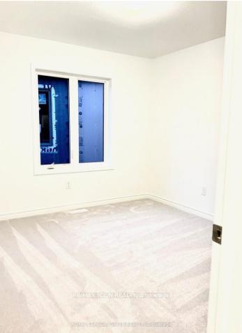 Photo 10 of 225 Forestwalk Street, Kitchener — HOMEH