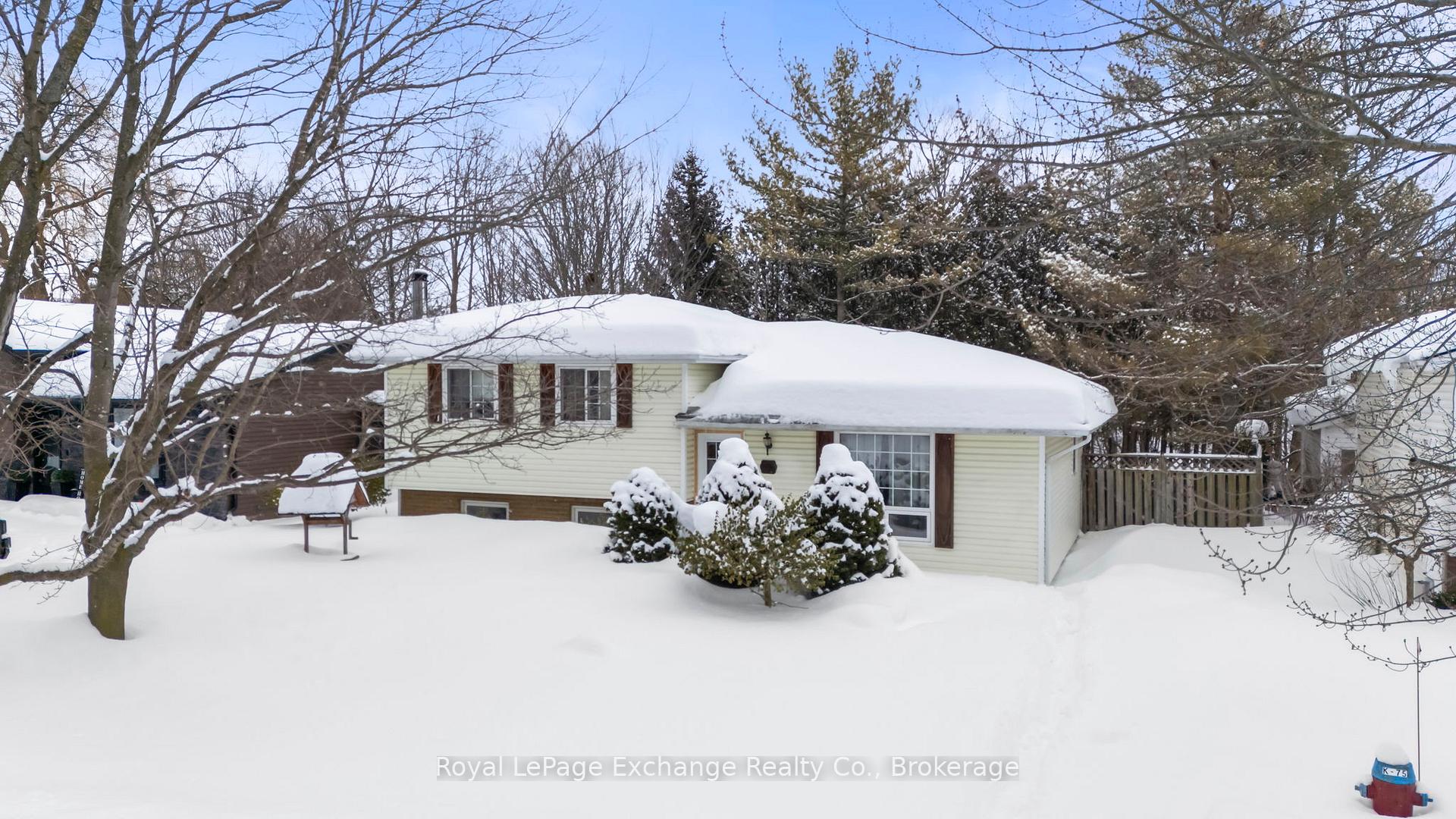 Photo 4 of 679 Scott Street, Kincardine — HOMEH