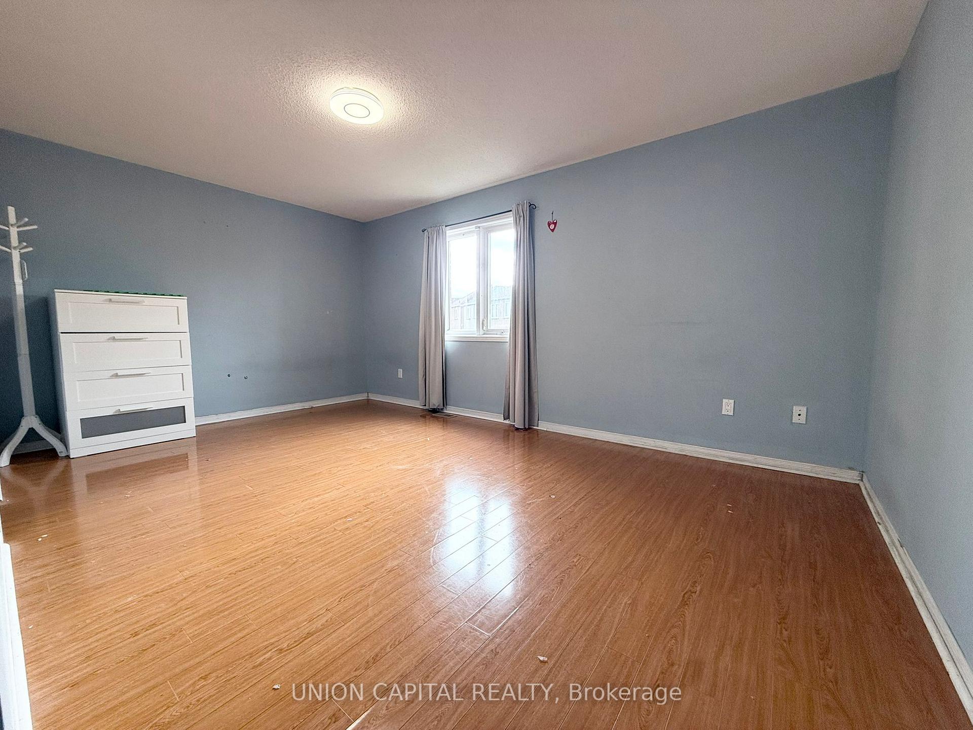 Photo 16 of 92 Guinevere Road, Markham, Cedarwood — HOMEH