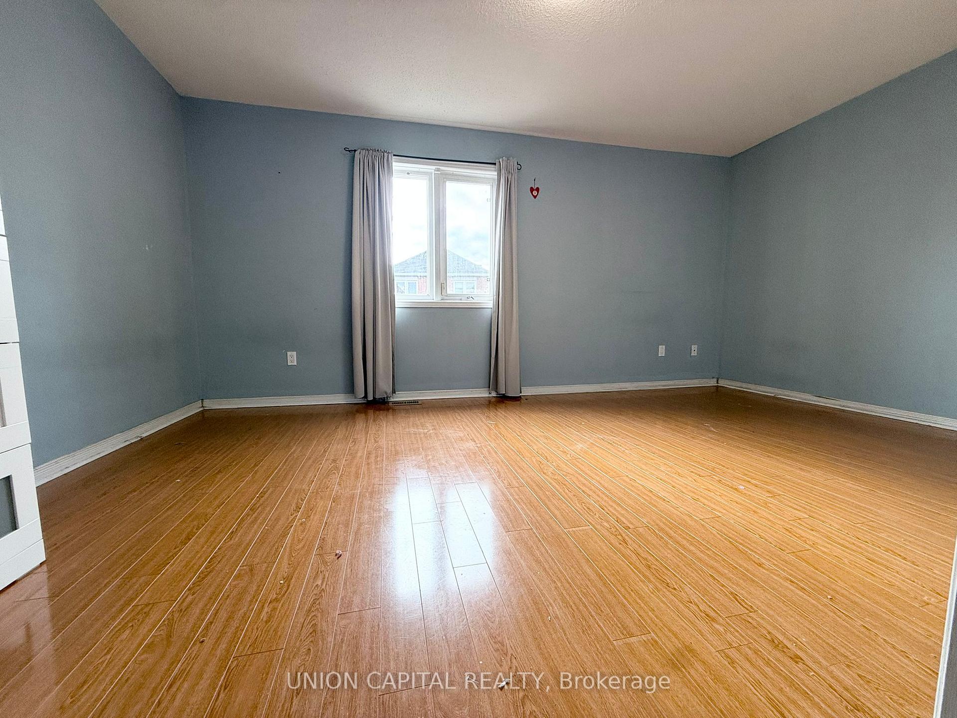 Photo 17 of 92 Guinevere Road, Markham, Cedarwood — HOMEH
