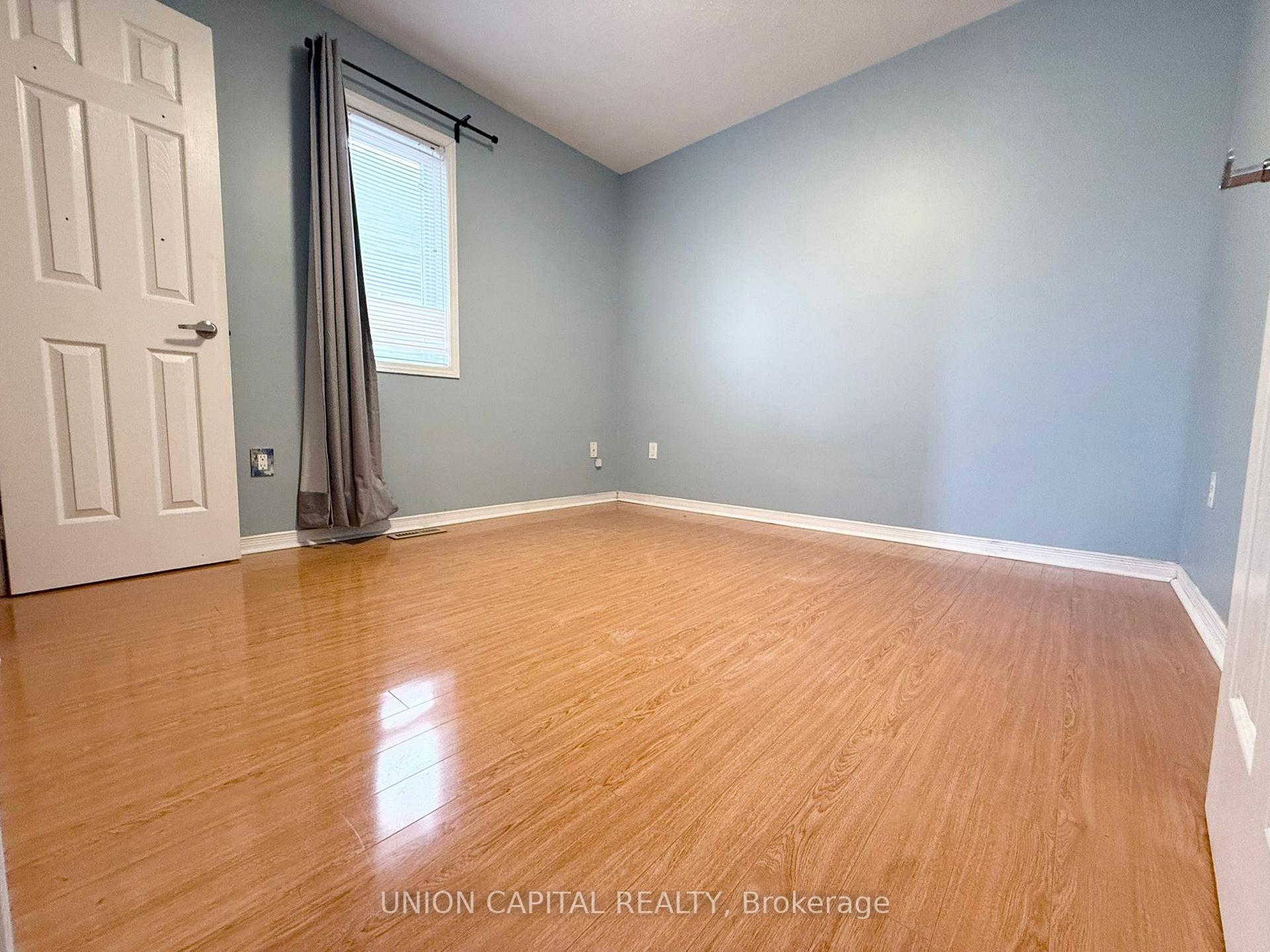 Photo 20 of 92 Guinevere Road, Markham, Cedarwood — HOMEH