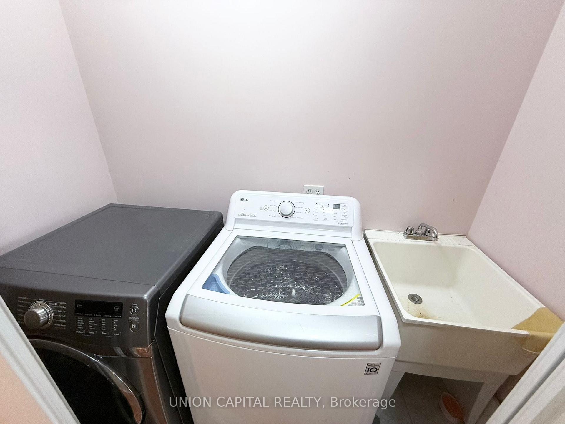 Photo 30 of 92 Guinevere Road, Markham, Cedarwood — HOMEH