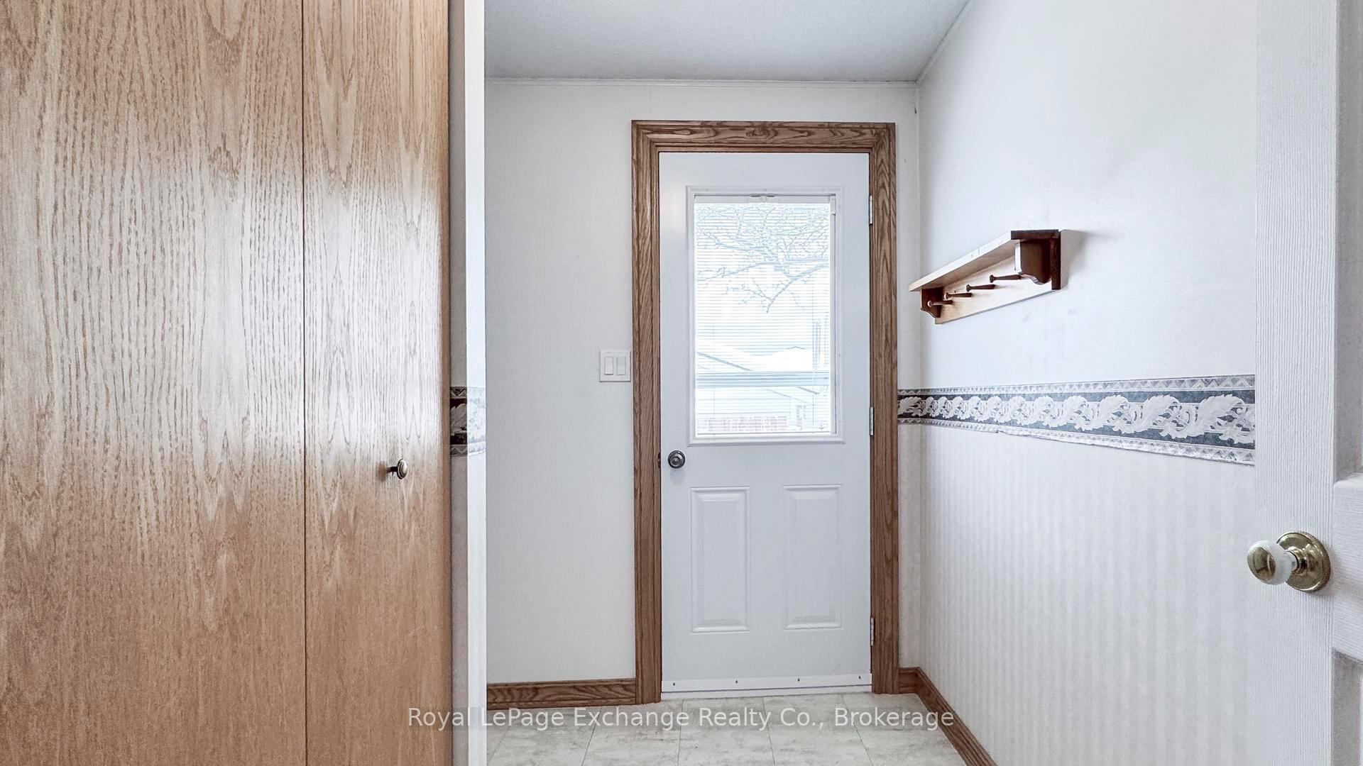 Photo 21 of 13 Inverlyn Crescent N, Kincardine — HOMEH