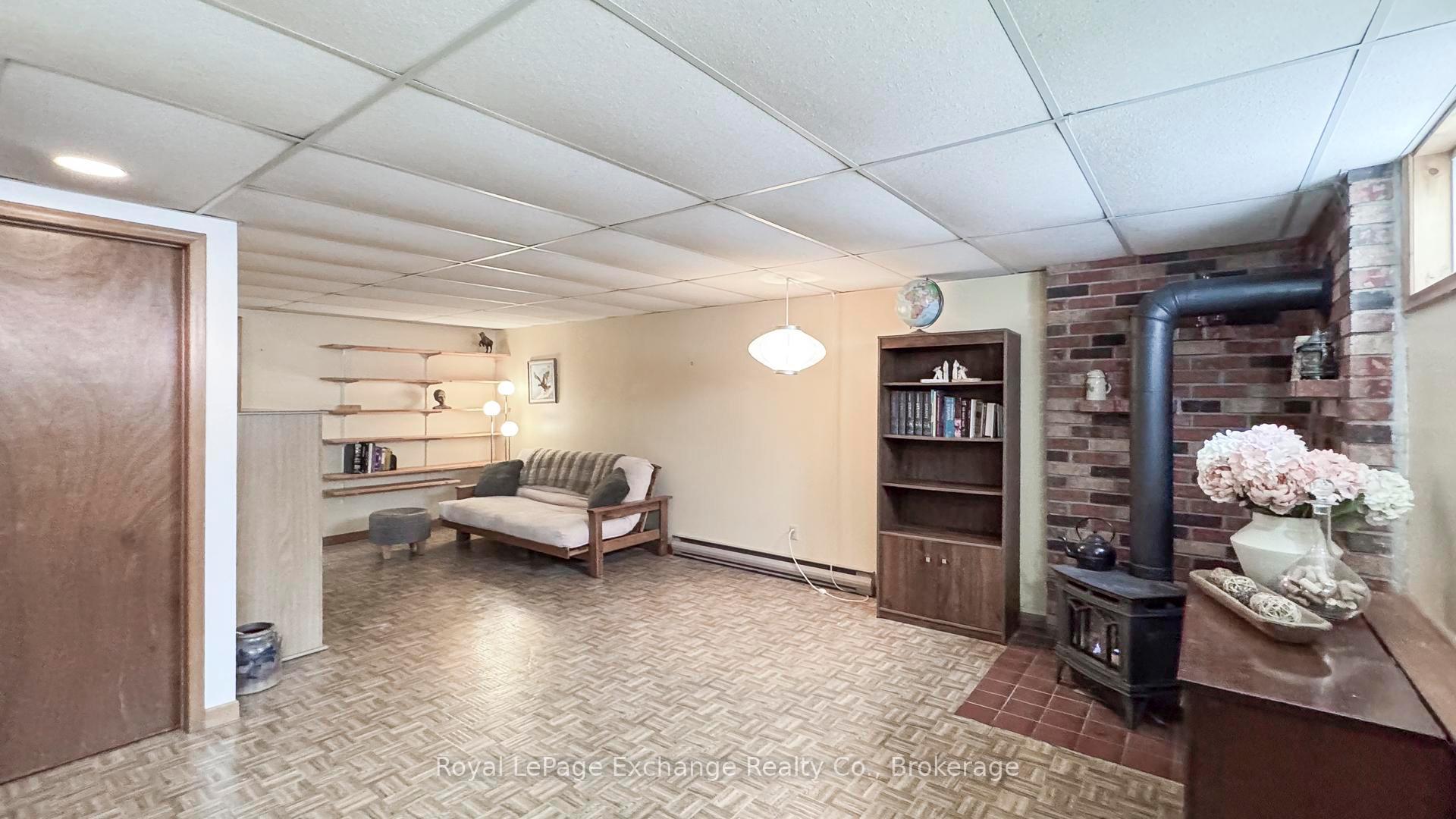 Photo 33 of 13 Inverlyn Crescent N, Kincardine — HOMEH