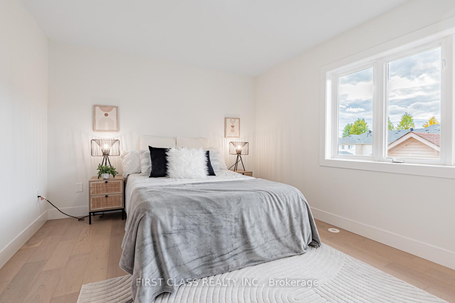 Photo 16 of 268 Roy Rainey Avenue, Markham, Wismer — HOMEH