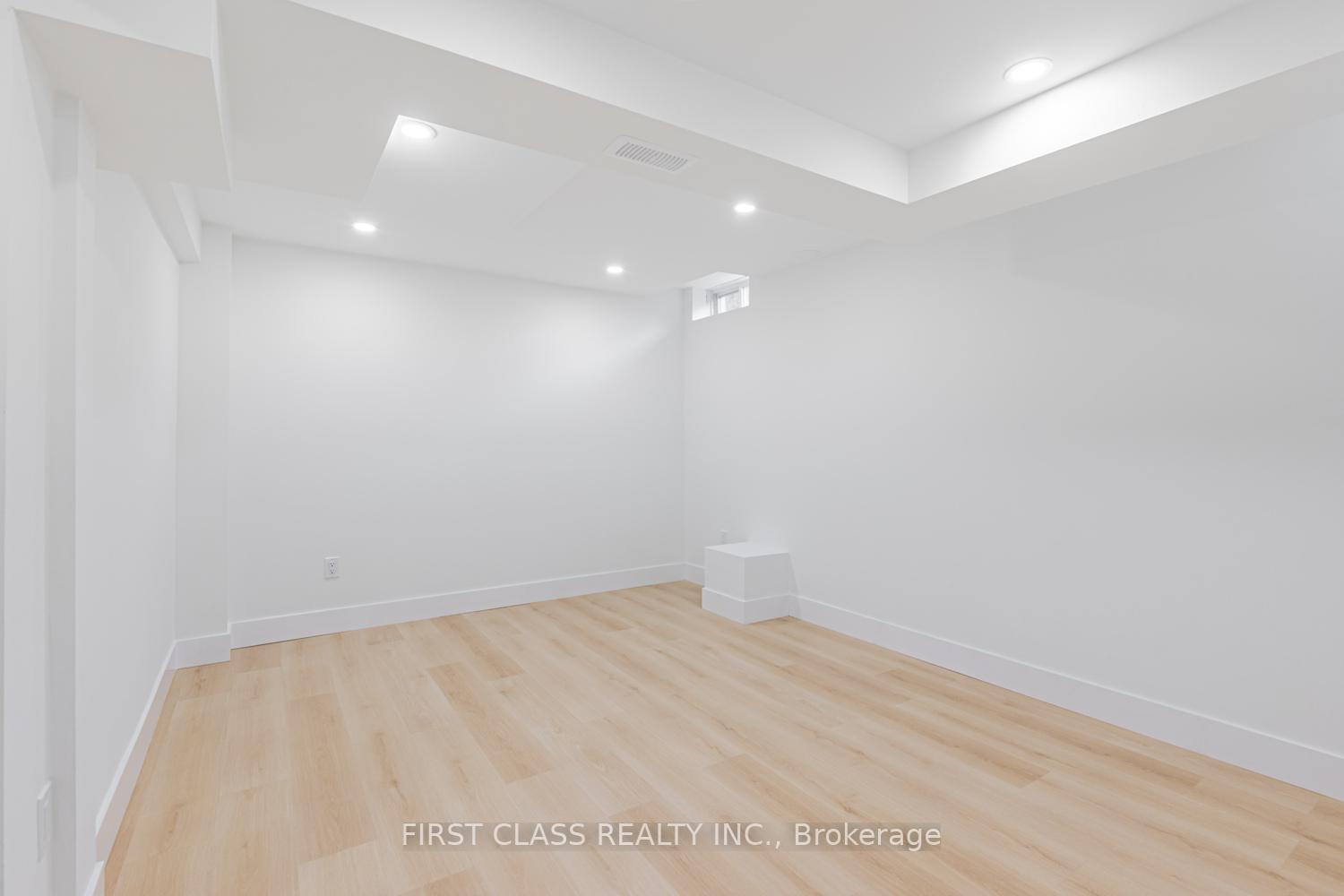 Photo 28 of 268 Roy Rainey Avenue, Markham, Wismer — HOMEH