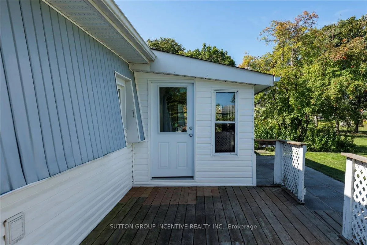 Photo 23 of 10 Mimosa Crescent, Innisfil, Rural Innisfil — HOMEH